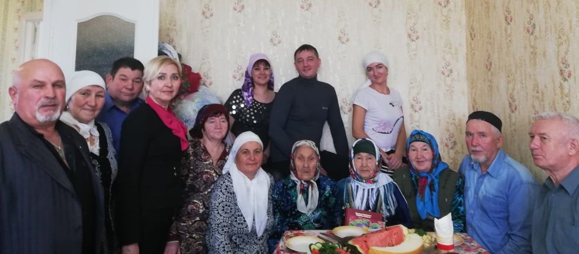 С 90-летним юбилеем поздравили ветерана тыла Сайму Шаймарданову