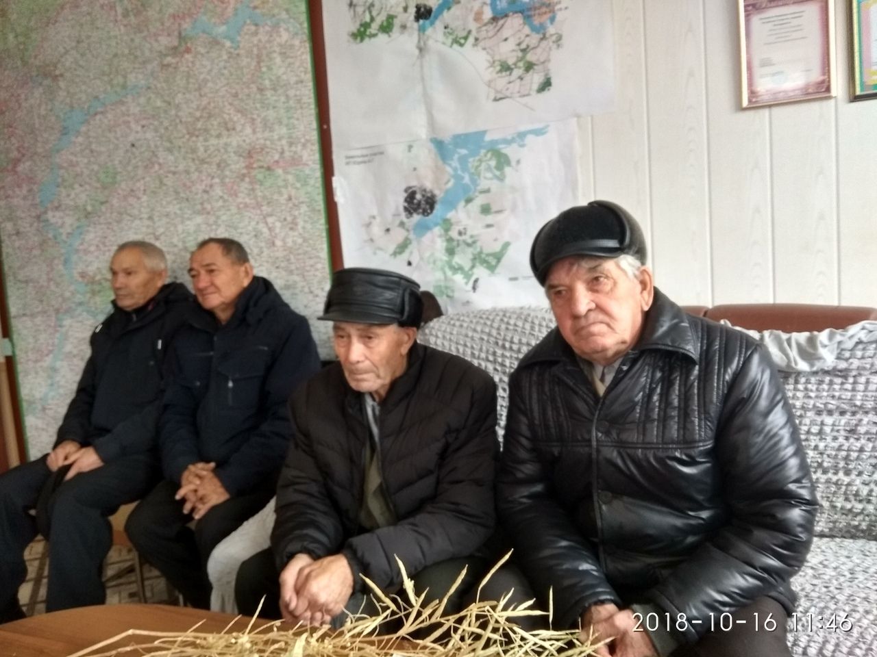 Работники бывшей сельхозтехники встретились сегодня на базе предприятия Алексея Юдина