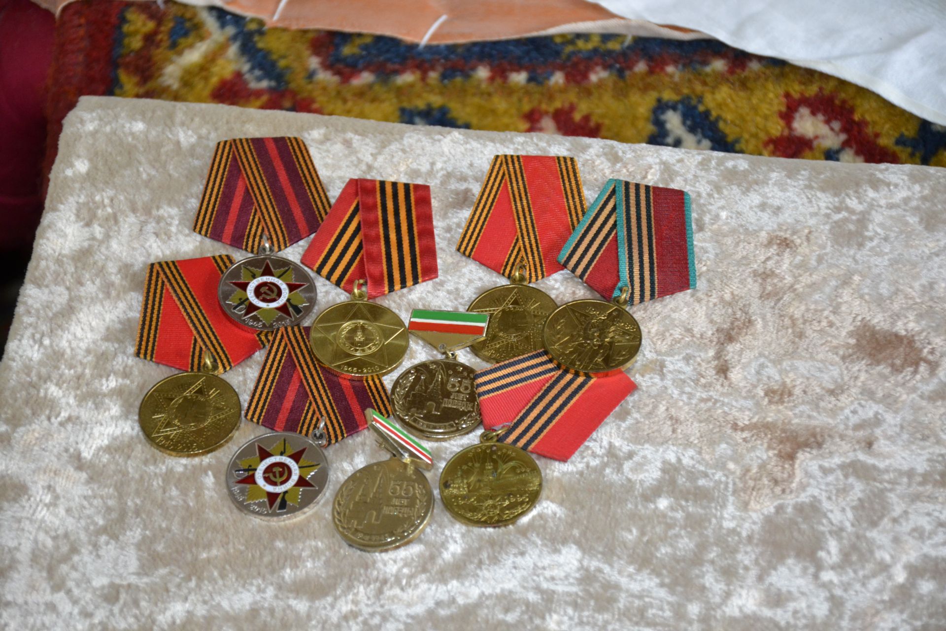 Сегодня ветеранам войны в Мензелинске были вручены медали «За доблестный труд»