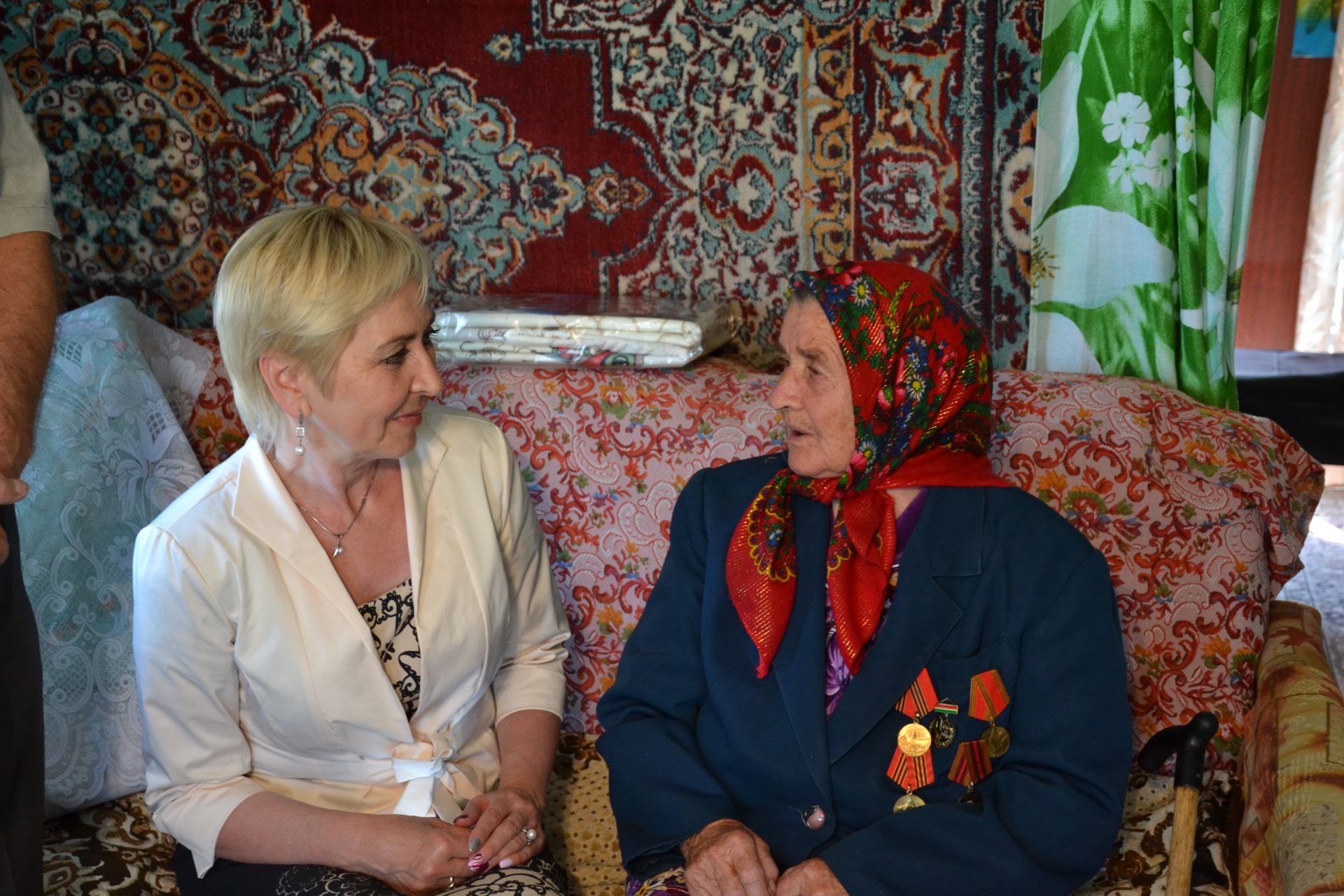 Жительницу деревни Николаевка Мензелинского района поздравили с 90-летием
