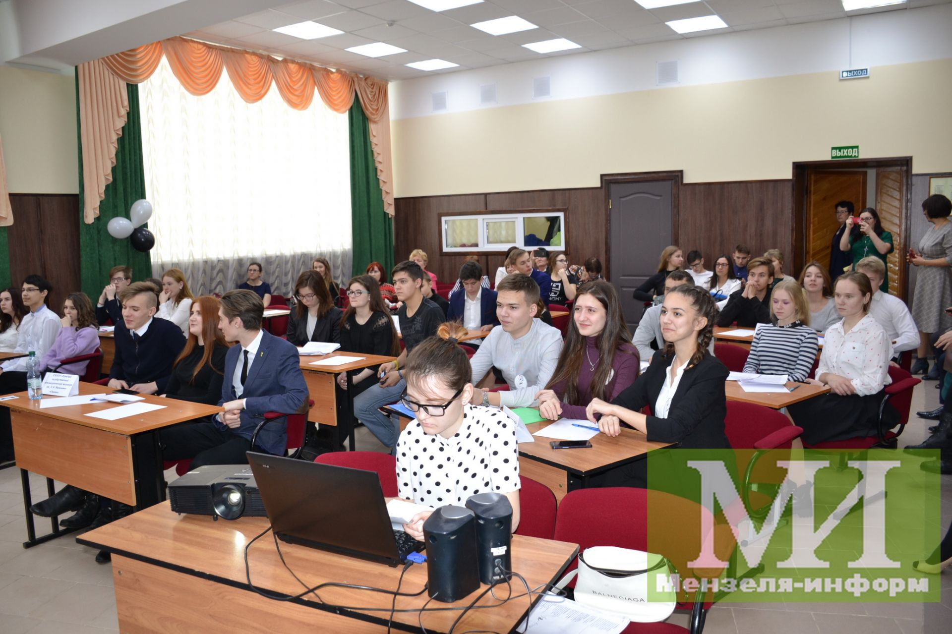 В Мензелинске собрались знатоки Пушкина