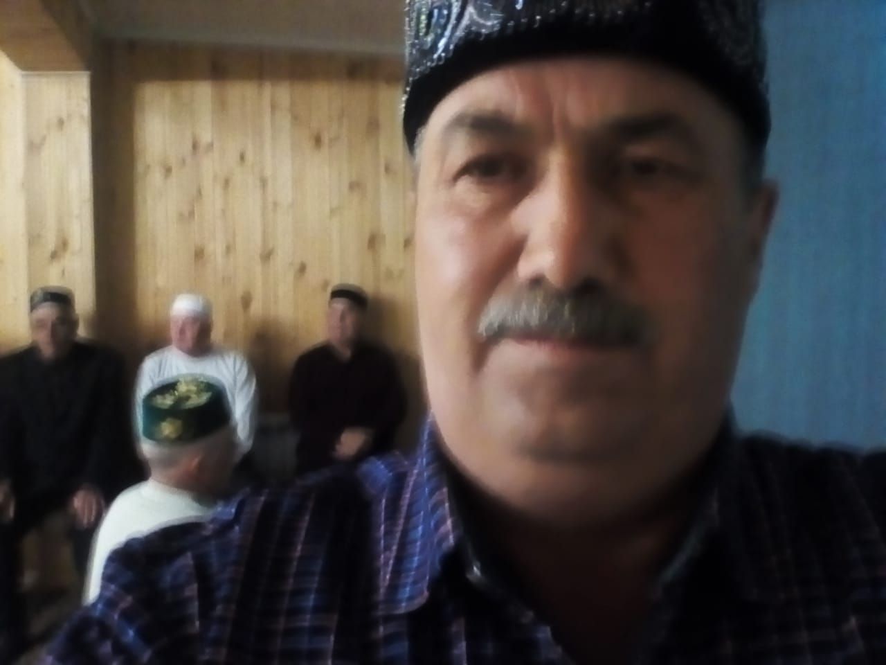 На ифтар в деревне Татарская Мушуга пришло много людей