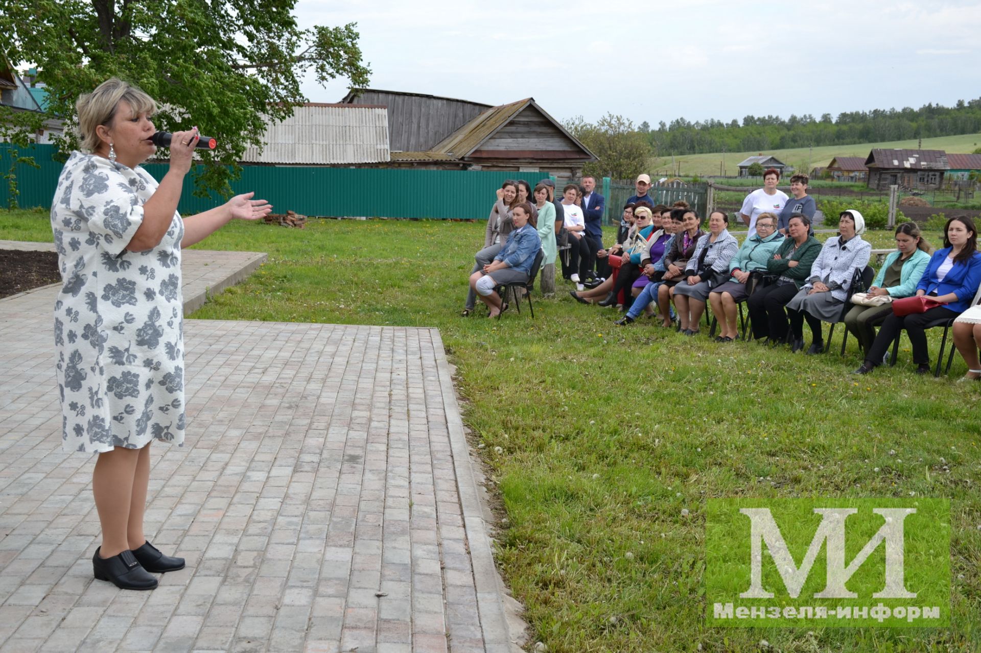 Библиотекари района свой праздник отметили в деревне Топасево