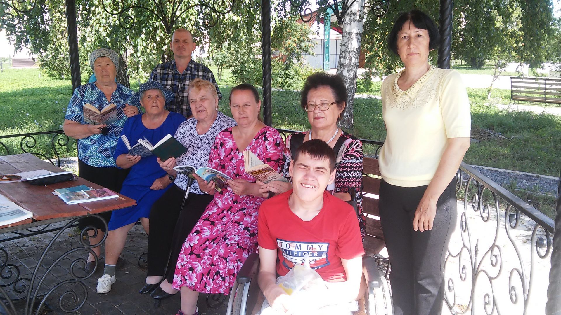 Публицист, общественный деятель Зиннур Мансуров отметил 70-летний юбилей