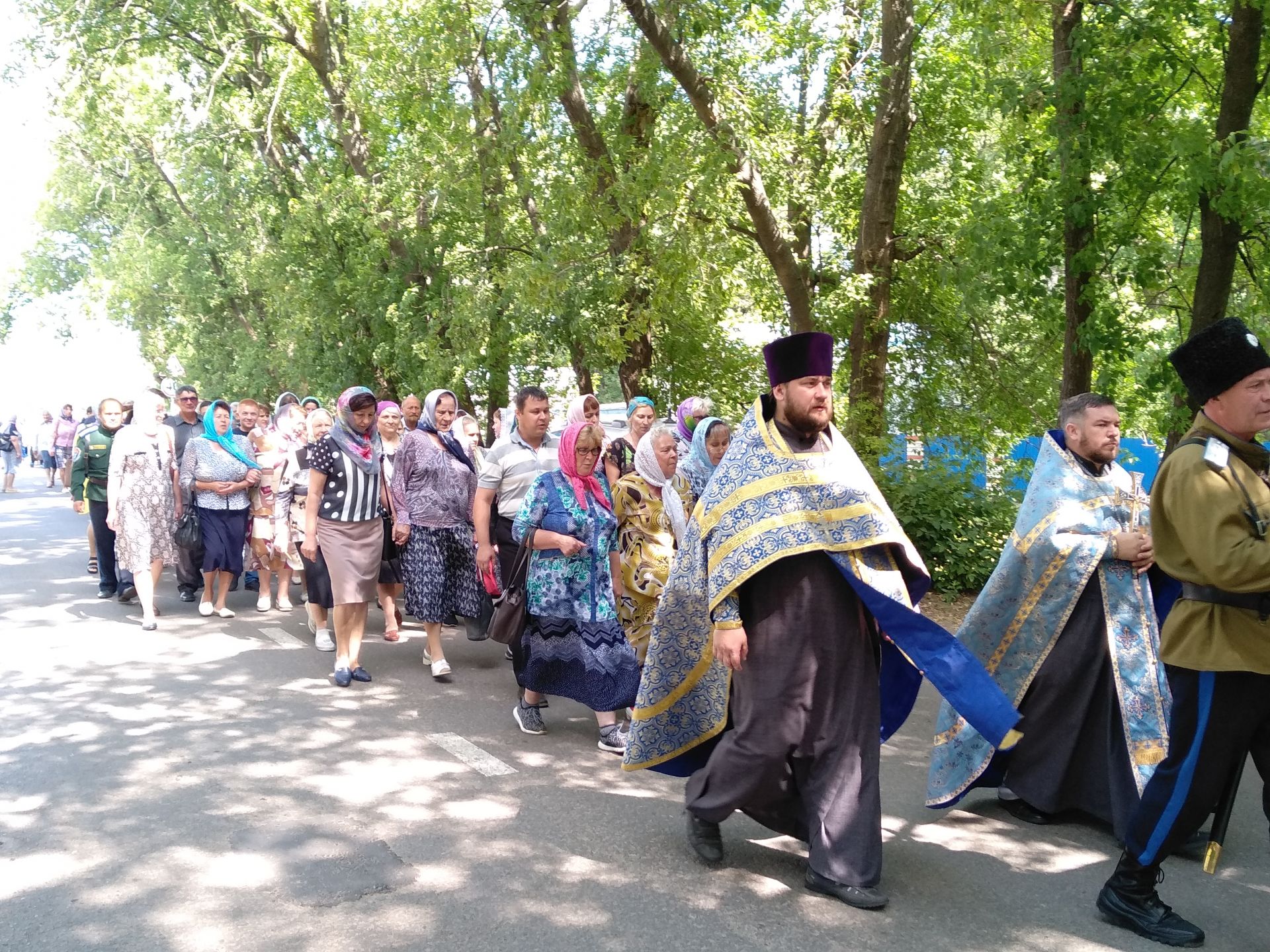 В Мензелинске состоялся крестный ход в честь Казанской иконы Божией Матери