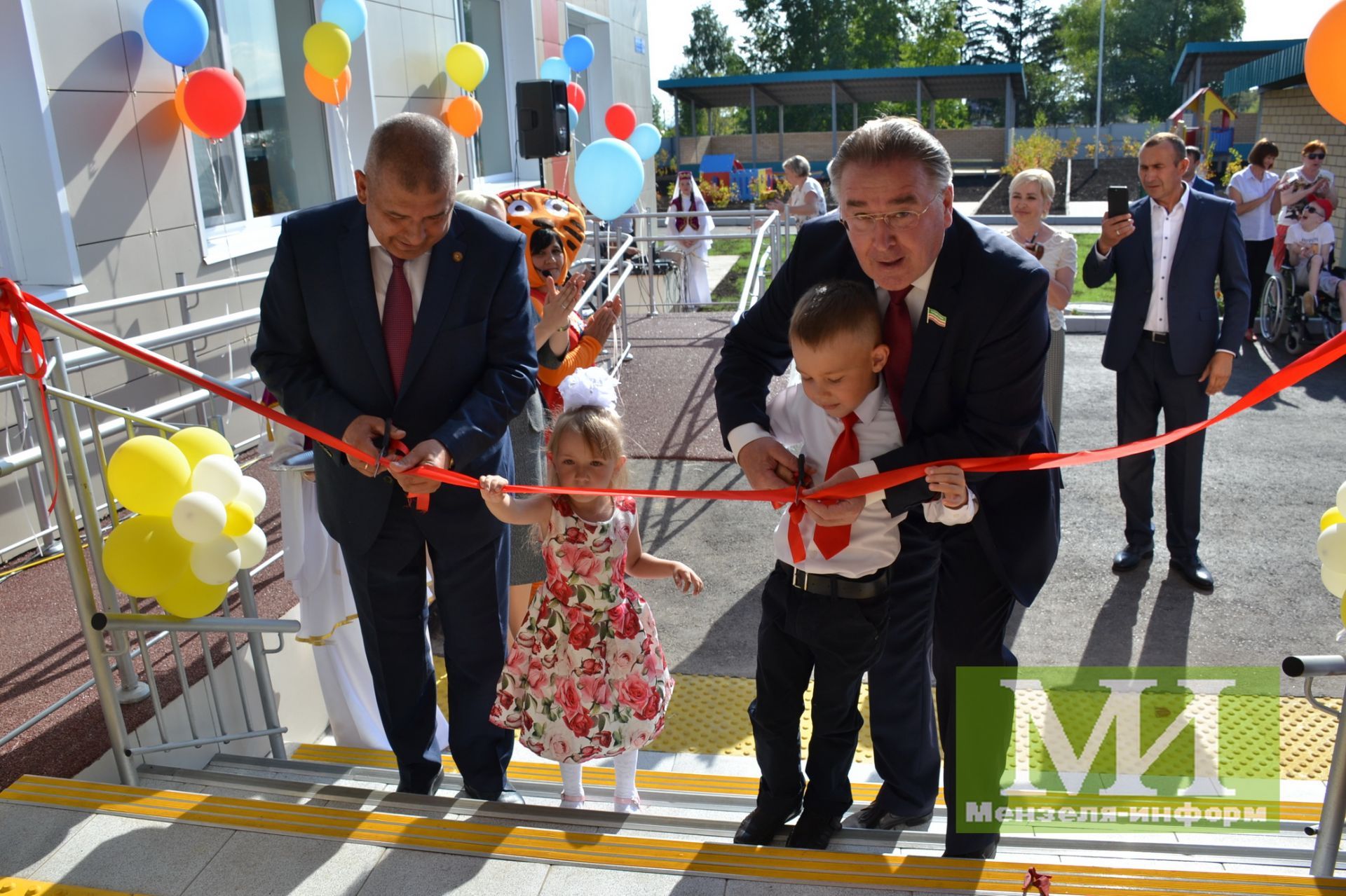 В Мензелинске открылся подобный чуду объект – новый детский сад