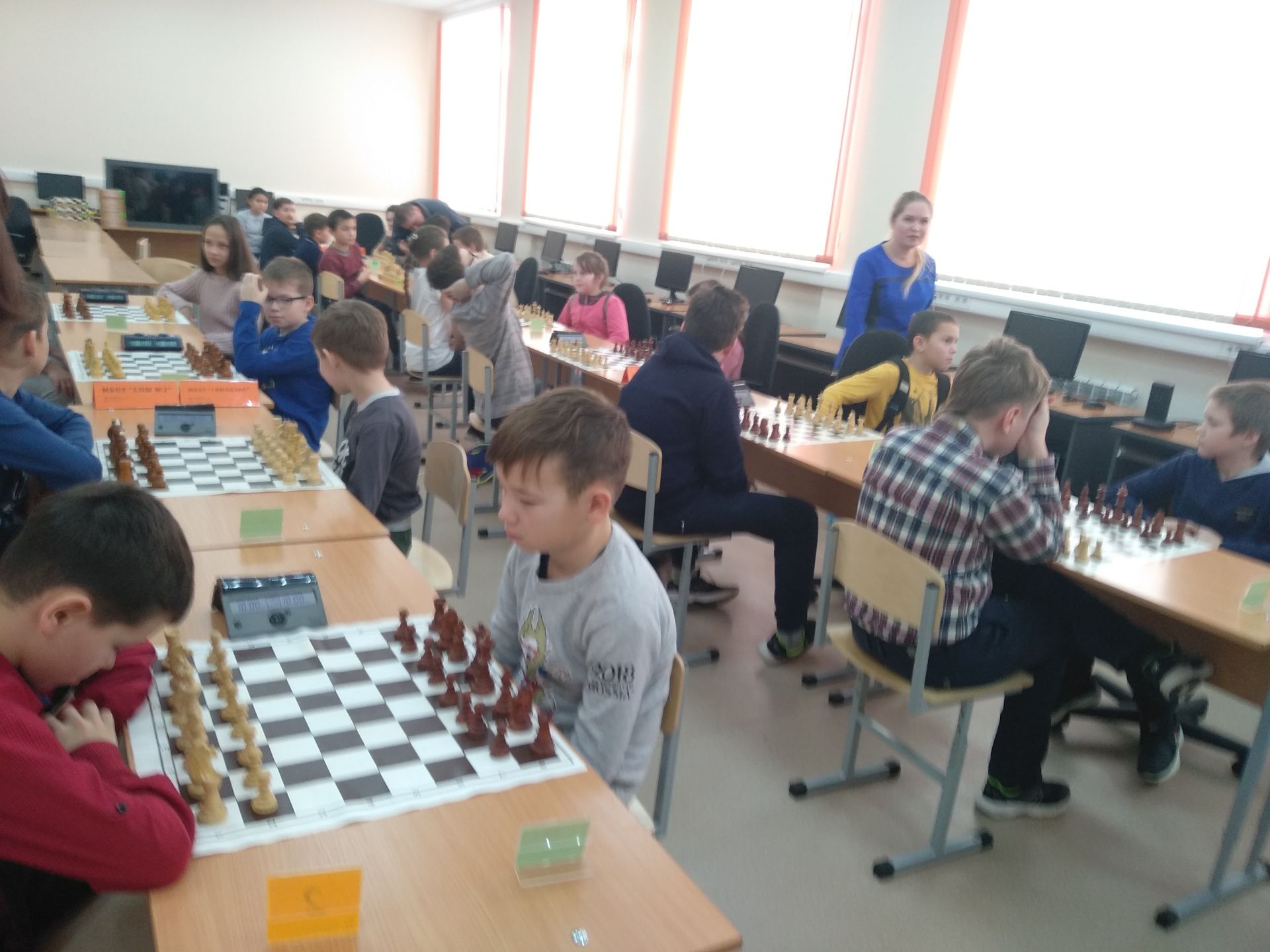 В Мензелинске проходит шахматный турнир "Белая ладья"