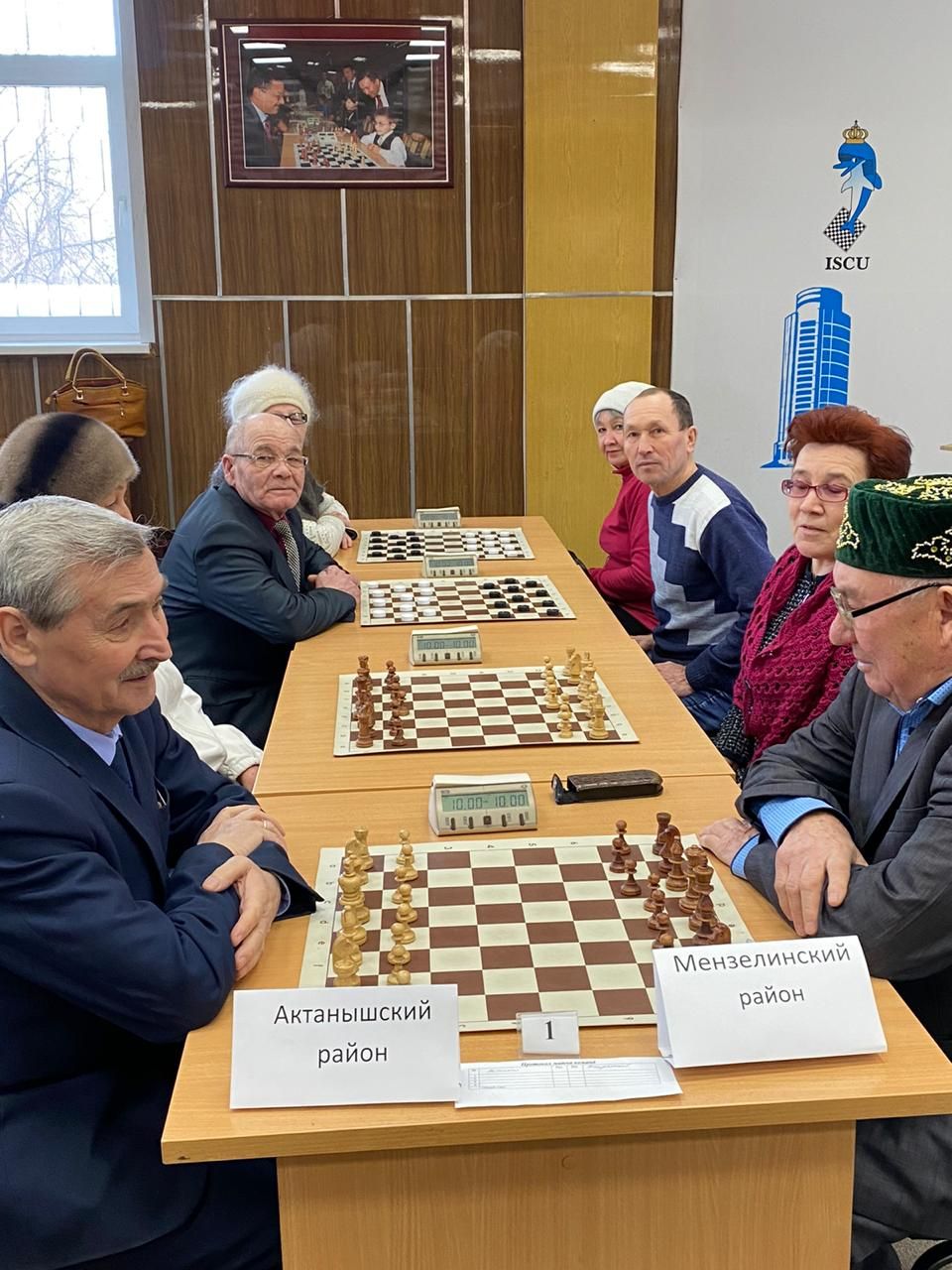 Мензелинские пенсионеры-шахматисты - третьи по республике