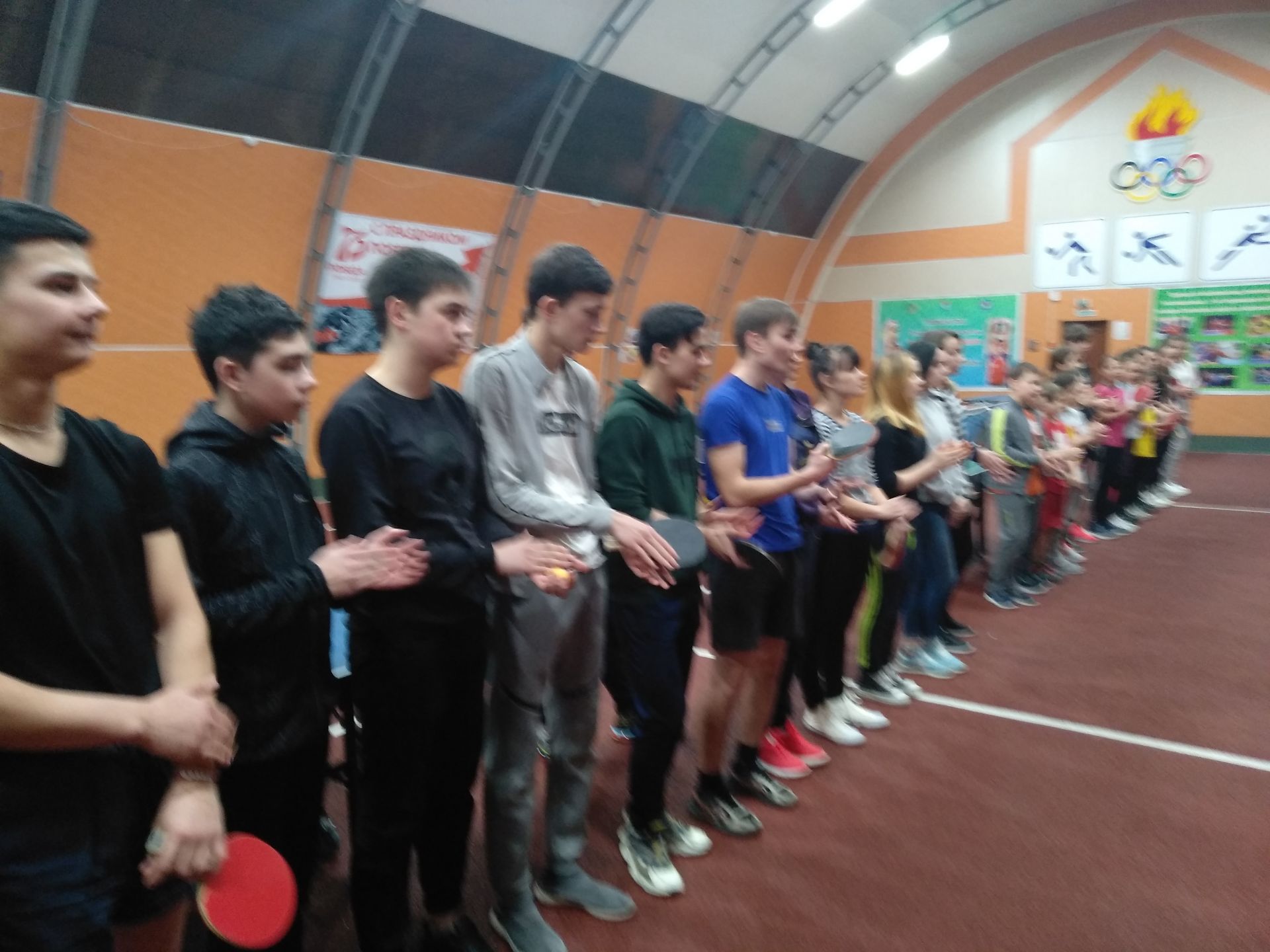 В Мензелинске проходит турнир по настольному теннису, посвященный окончанию Афганской войны