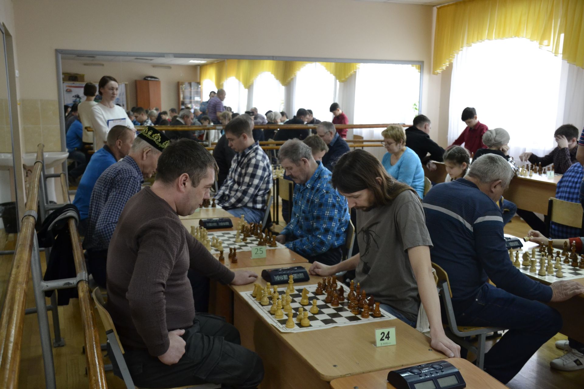 В Мензелинске проходят шахматные соревнования