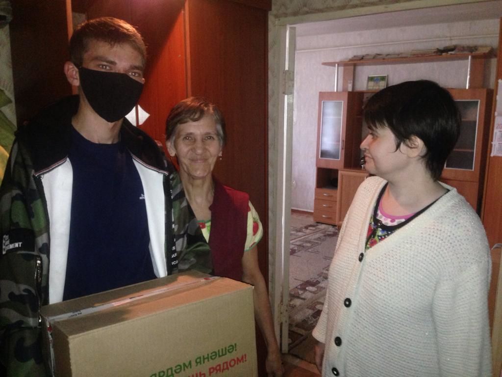 В Мензелинск прибыла третья партия акции "Помощь рядом"