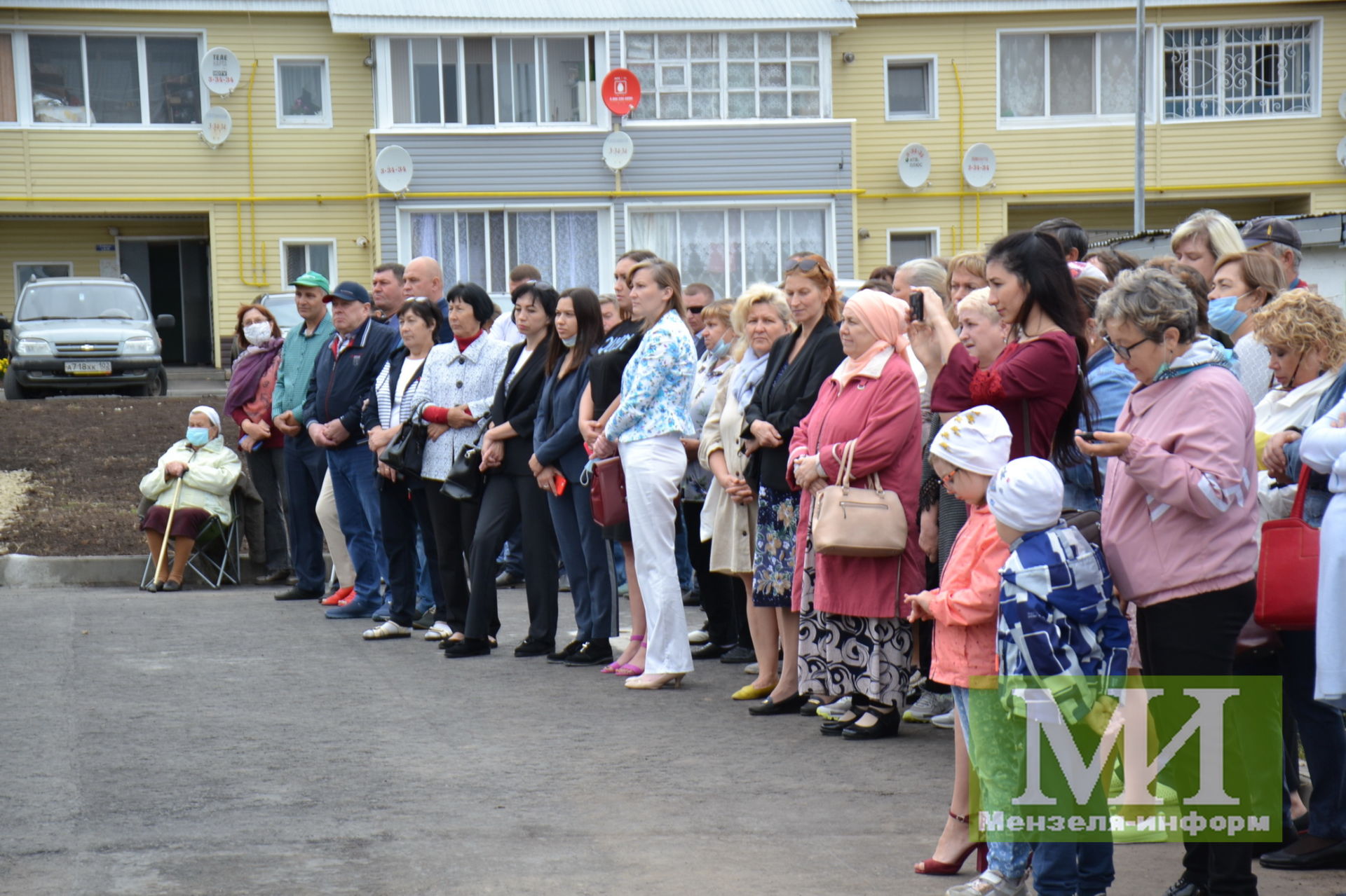 В Мензелинске сдан первый объект по программе "Наш двор"