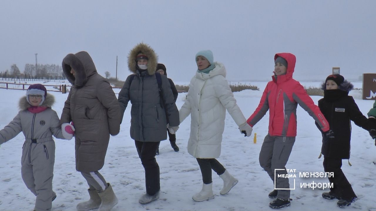 В Мензелинске пошел третий день нового календарного года