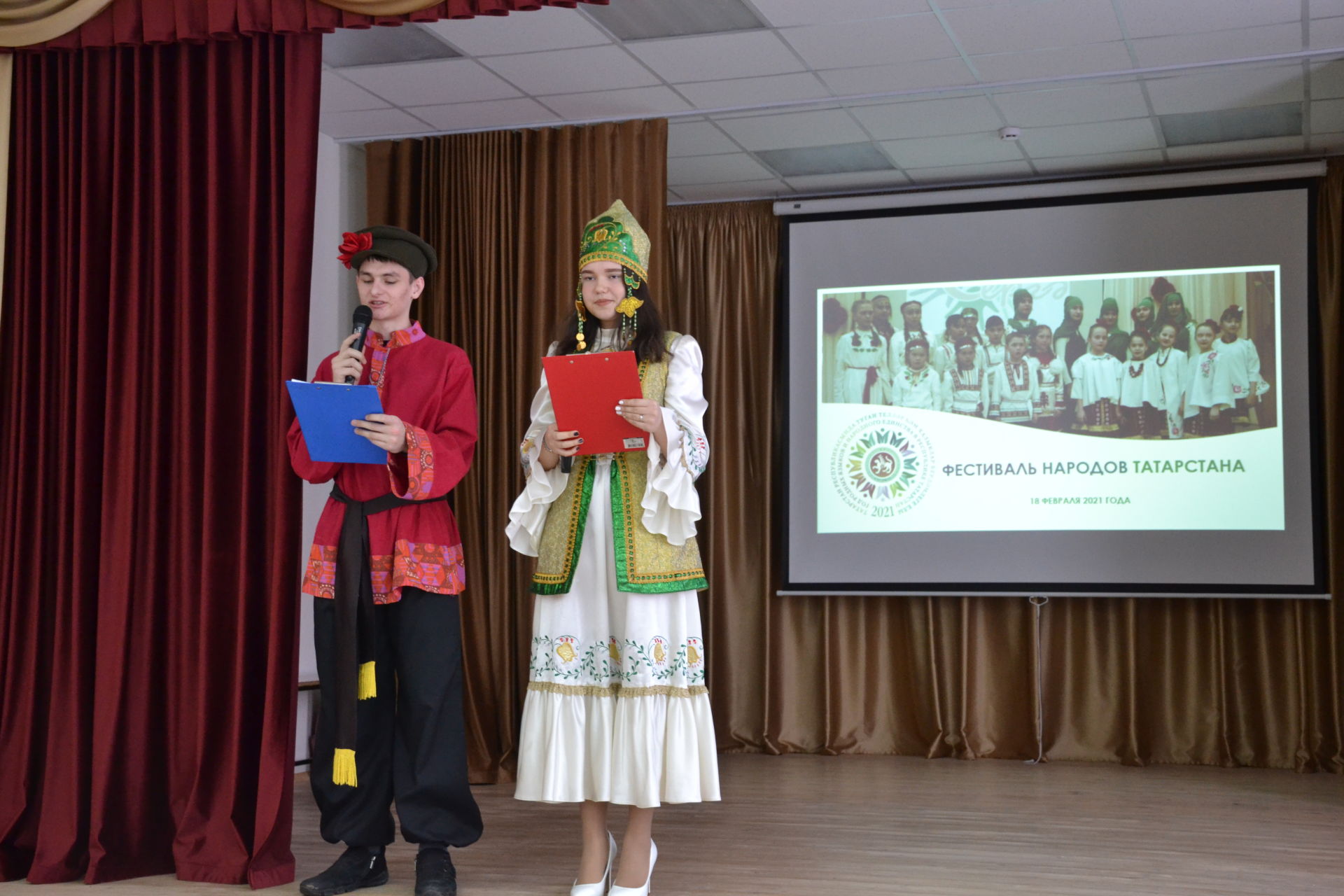 В зональном этапе Фестиваля народов Татарстана в Мензелинске победила Матвеевская ООШ