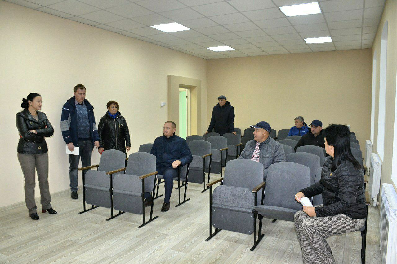 Глава района Айдар Салахов ознакомился с ходом строительных работ на объектах Мензелинска