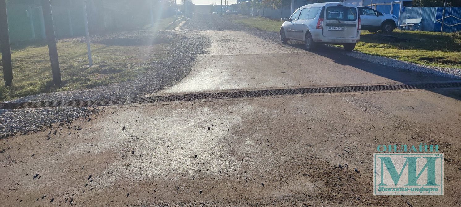 Улицы в селе Гулюково вымощены щебнем