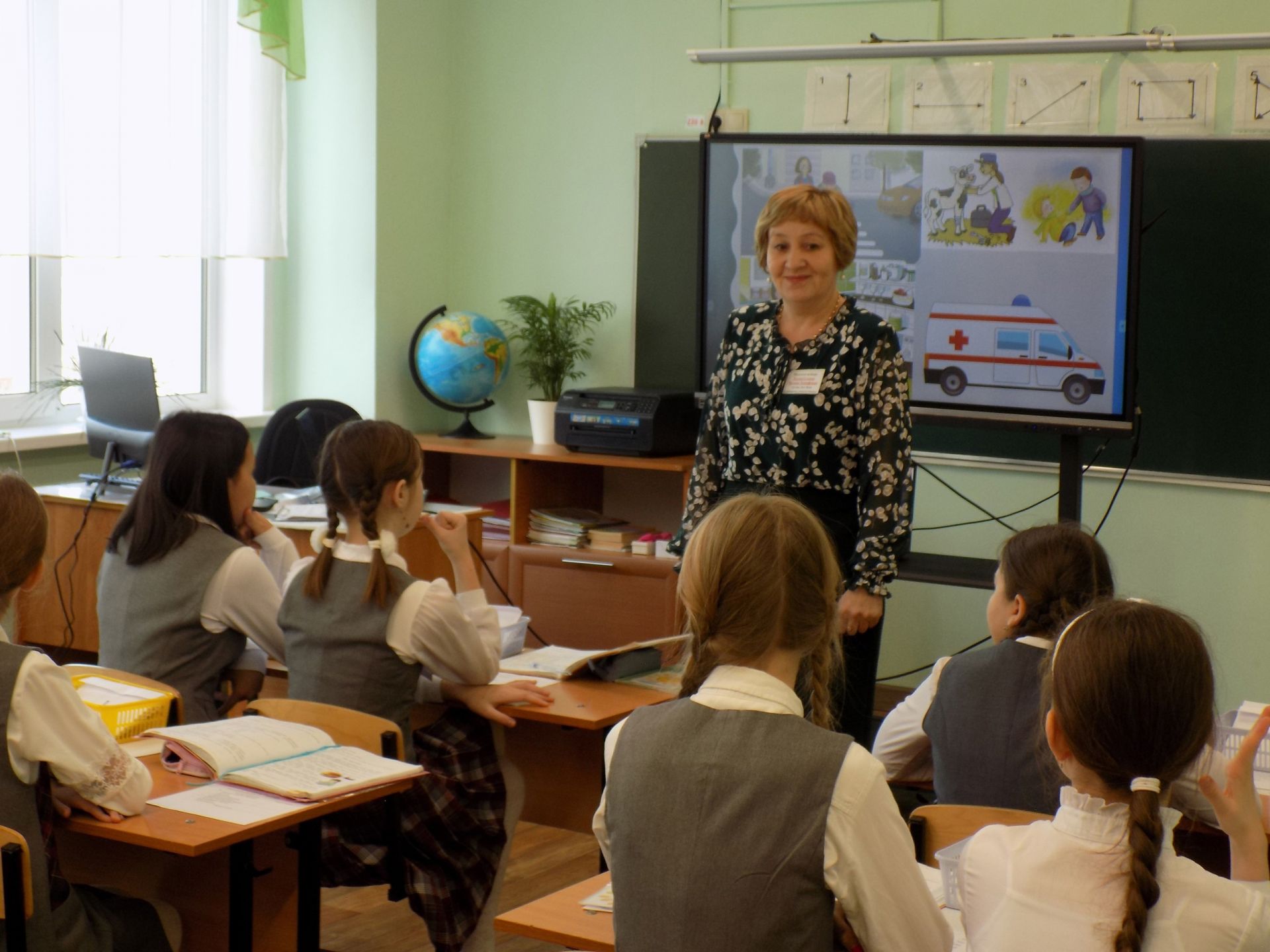 В зональном туре «Учитель года России» приняли участие четыре педагога из Мензелинского района