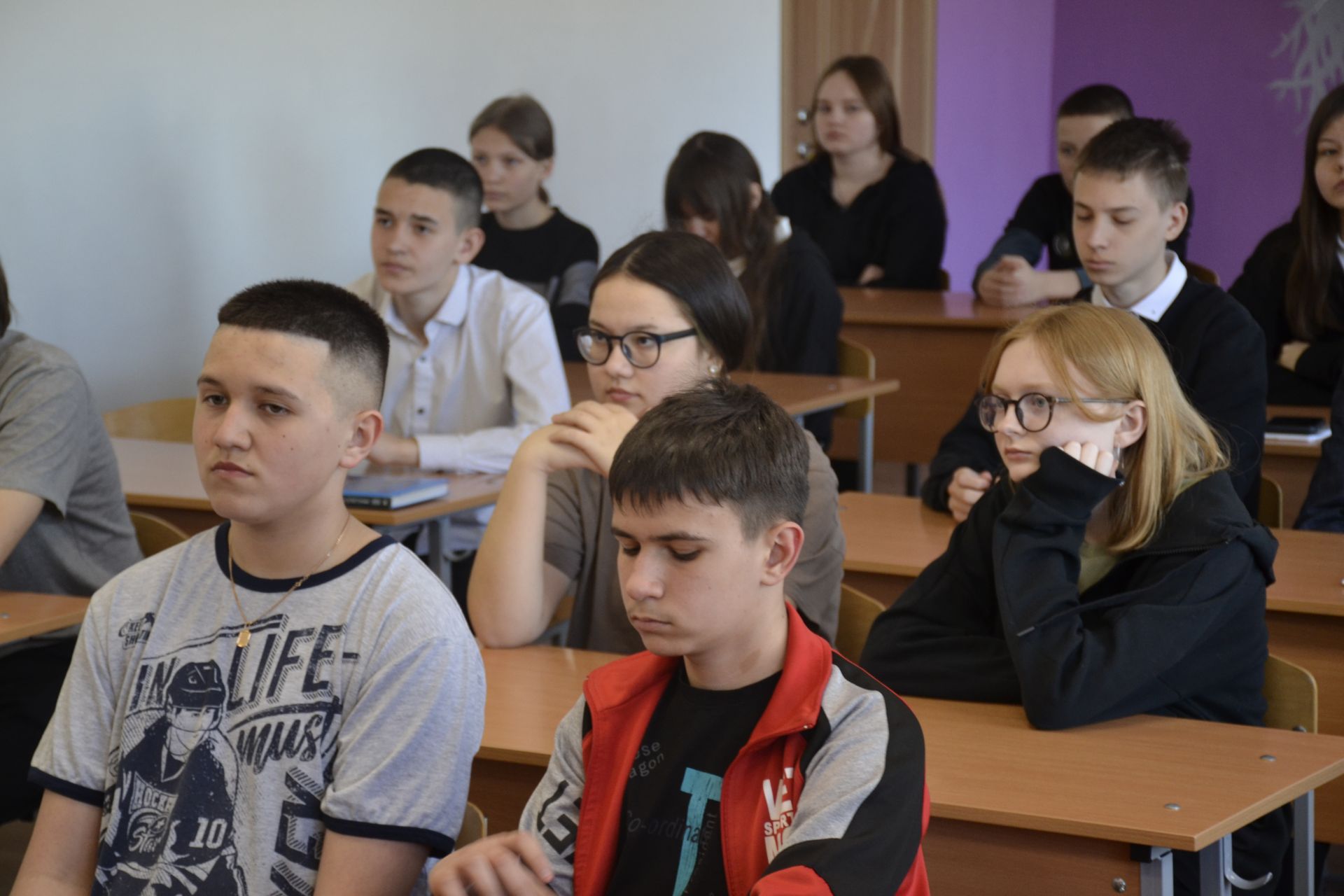В СОШ №3 Мензелинска прошла встреча  мобилизованным