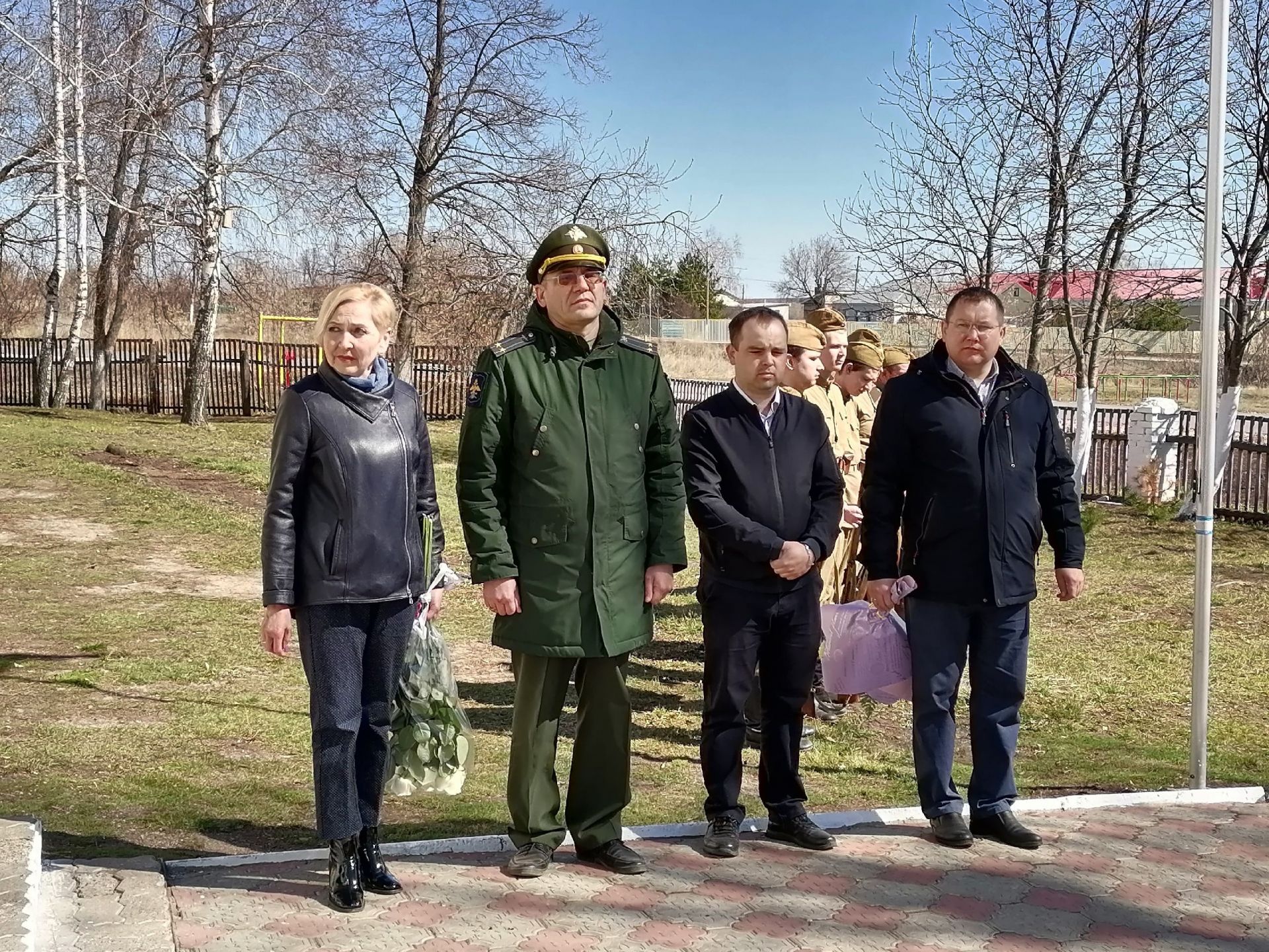 В Матвеевской школе установлена мемориальная доска с именем Героя Советского Союза Василия Гордова