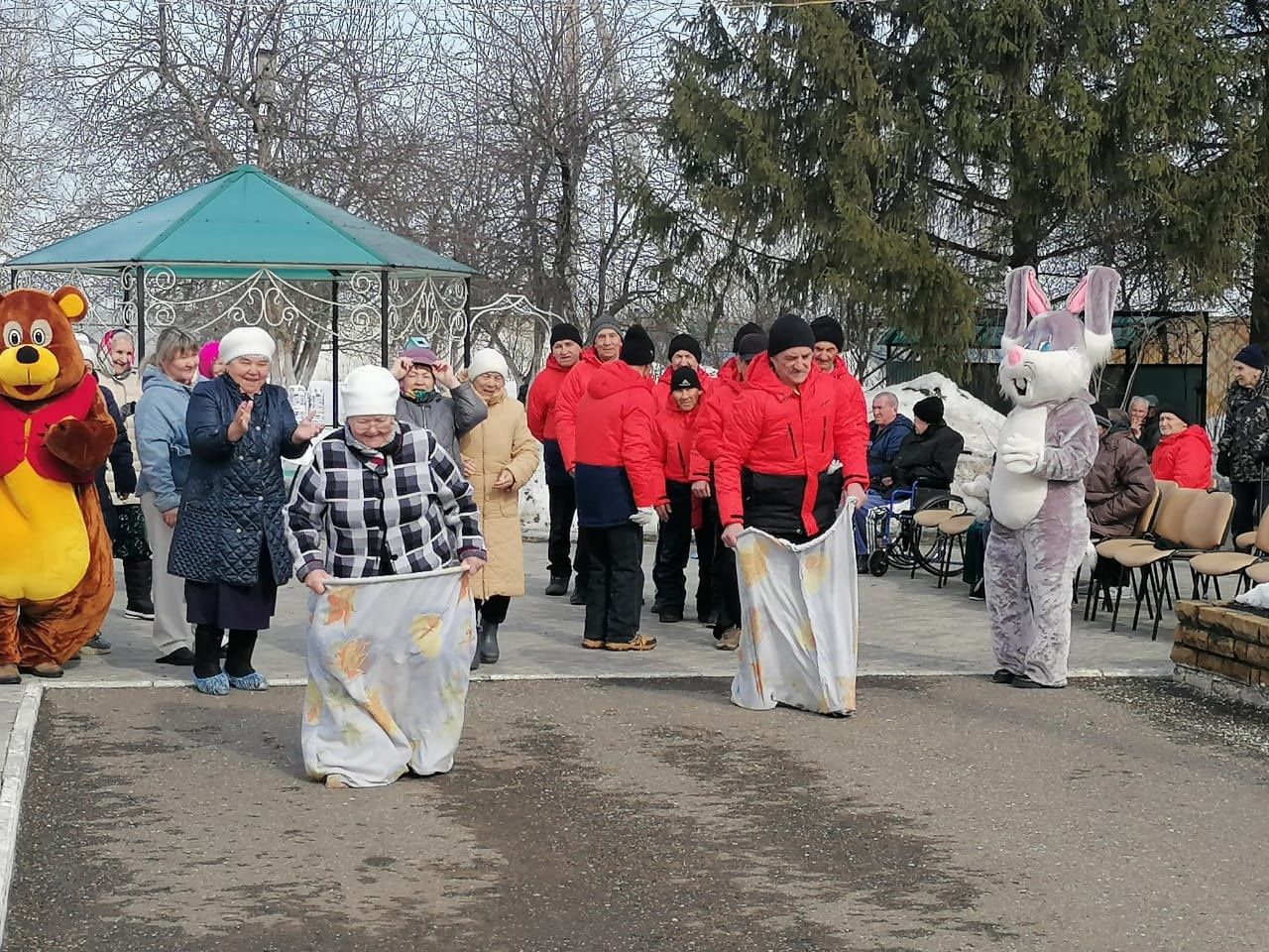 В Мензелинском доме-интернате для престарелых и инвалидов было проведено спортивное мероприятие
