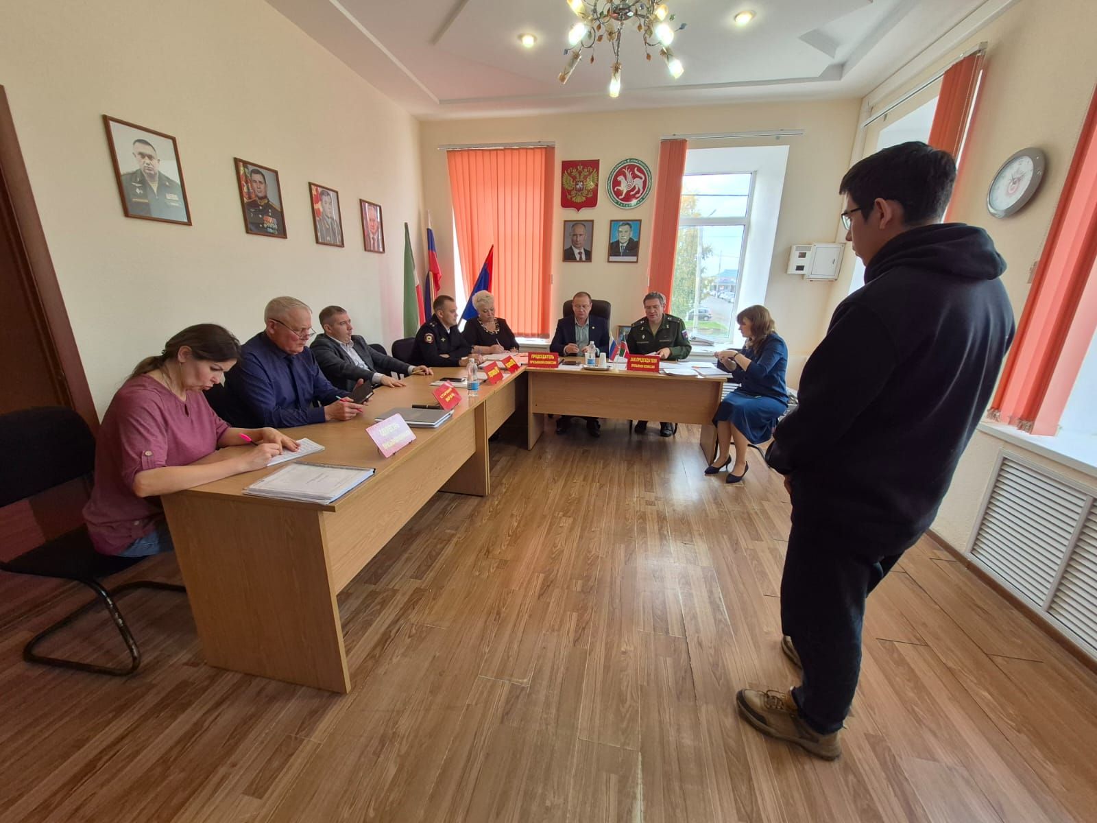 Мензелинцы уходят в армию