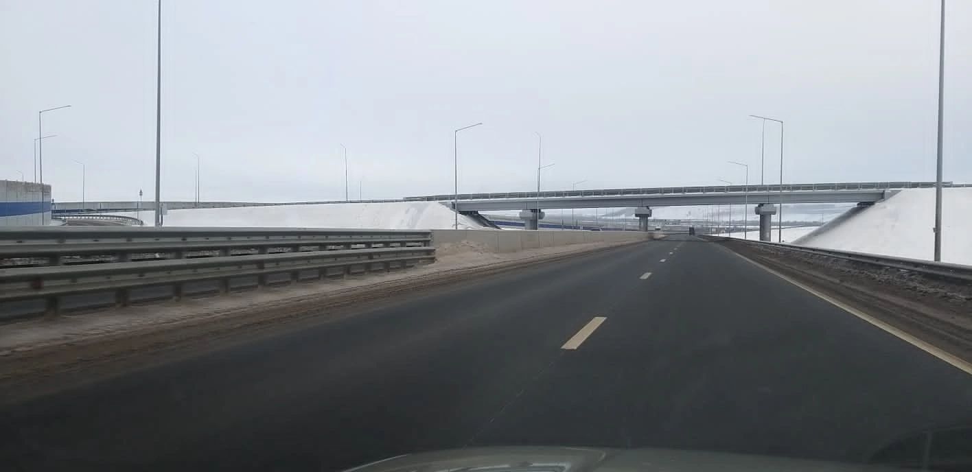 Гасыр төзелеше: яңа юлдан көн саен уртача унике мең машина йөргән