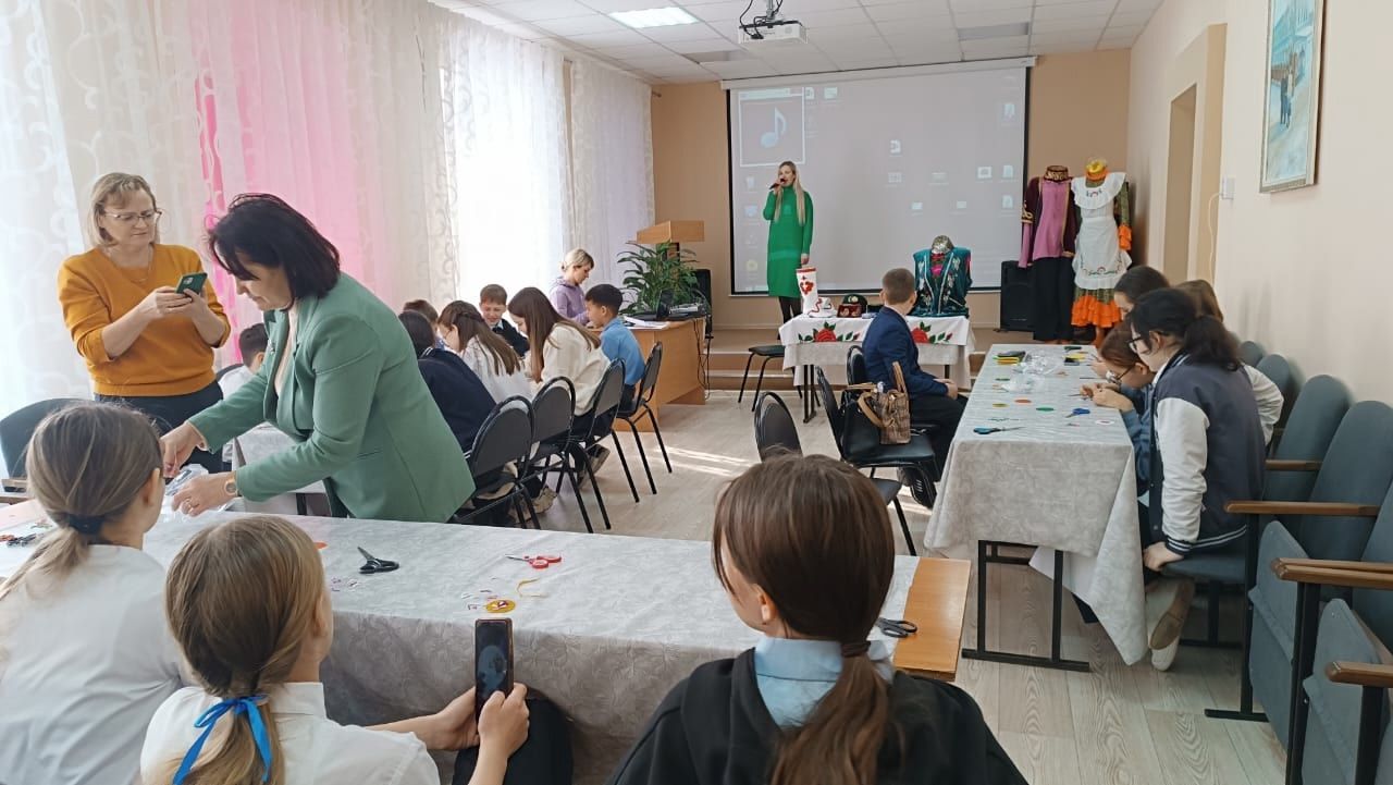 Минзәләдә татар традицион бизәкләренә багышланган чаралар циклы узды