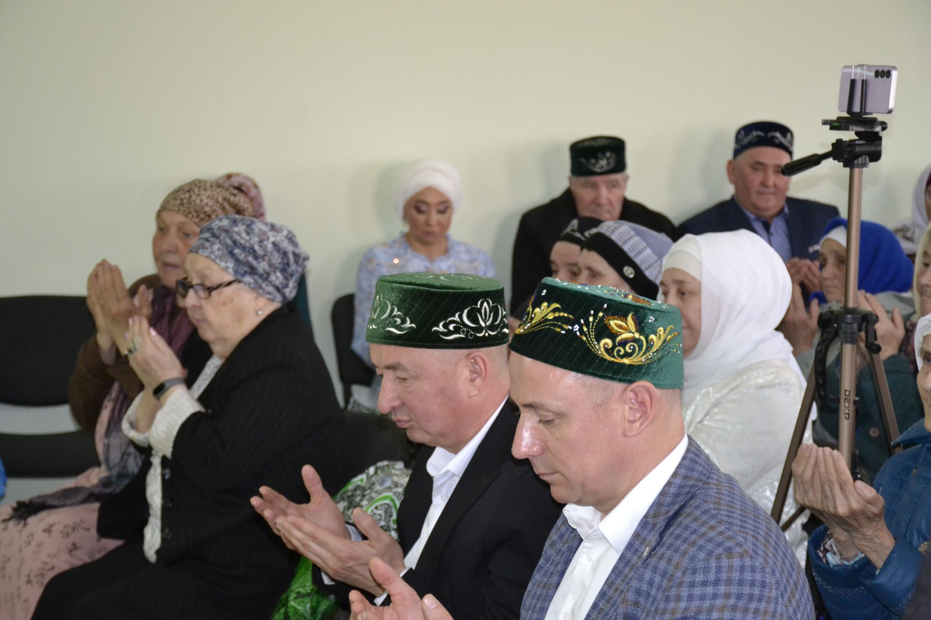 Минзәлә районында Гөлек авылы мәчетенең 30 еллыгы билгеләп үтелде