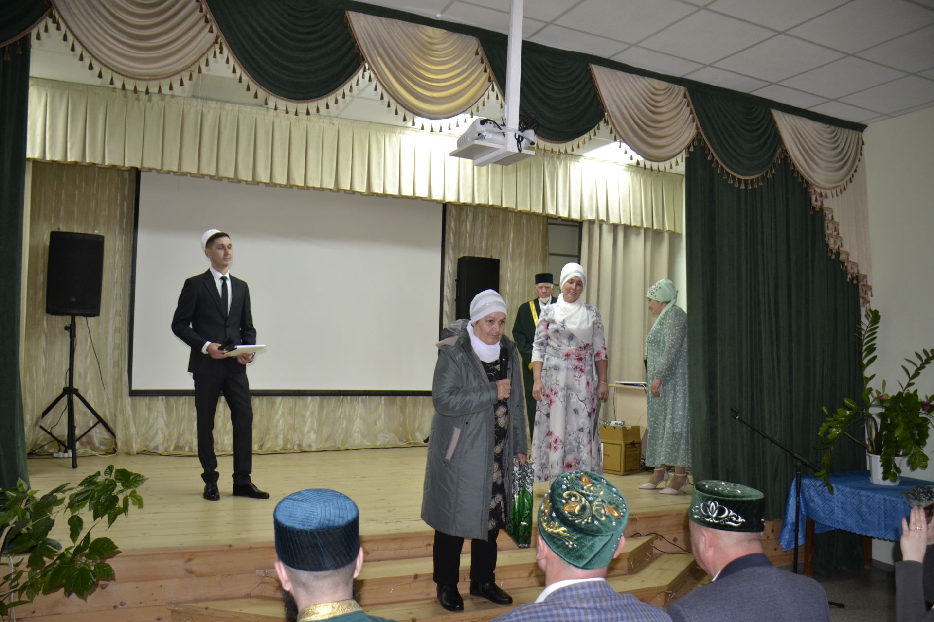 Минзәлә районында Гөлек авылы мәчетенең 30 еллыгы билгеләп үтелде