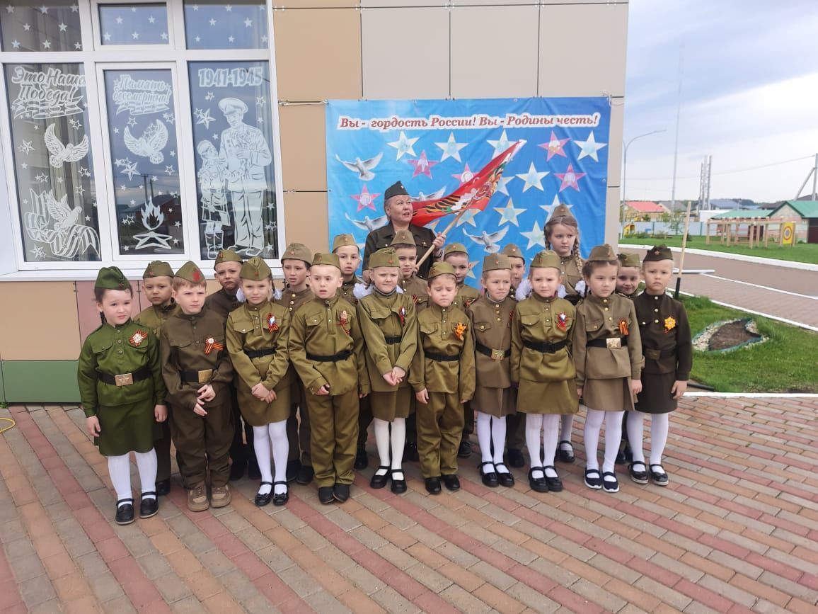 В детском саду № 11 «Шатлык» прошел парад Победы