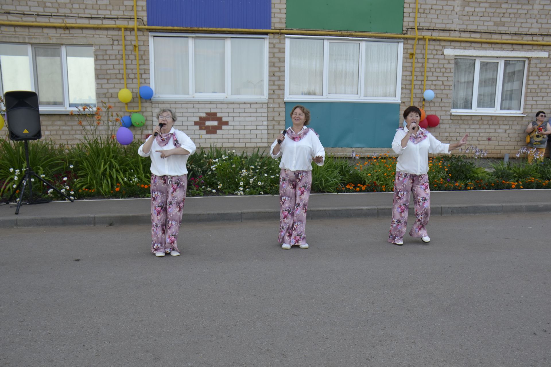 Минзәләдә «Безнең ишегалды — Дуслык фестивале» узды
