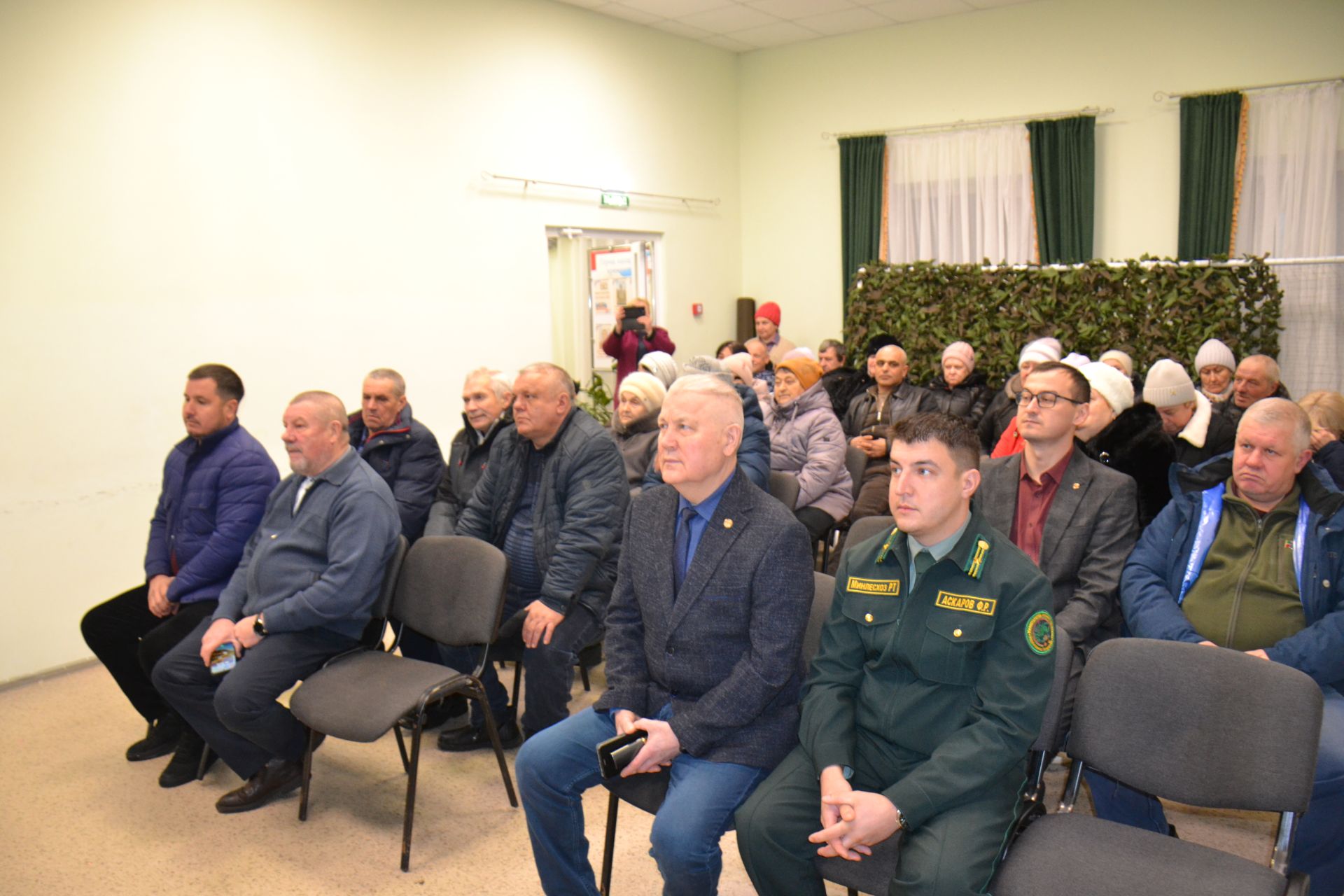В Старом Мазино и фермеры работают, и маркетплейсы функционируют