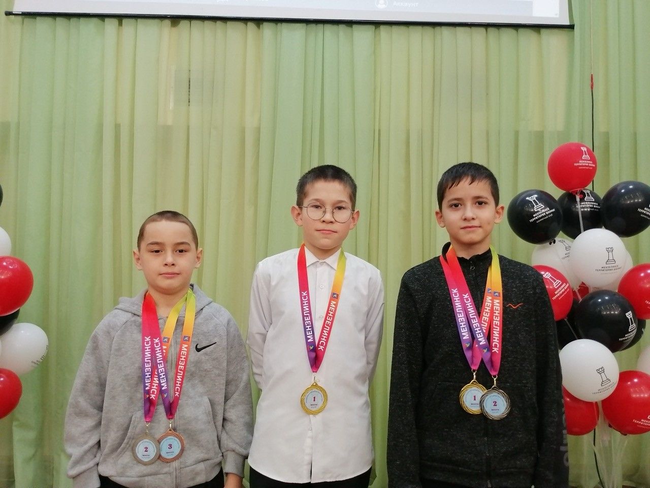 Минзәлә районының 1 нче урта мәктәп һәм гимназия шахматчылары Бөтенроссия ярышларының республика этапларында катнашачак