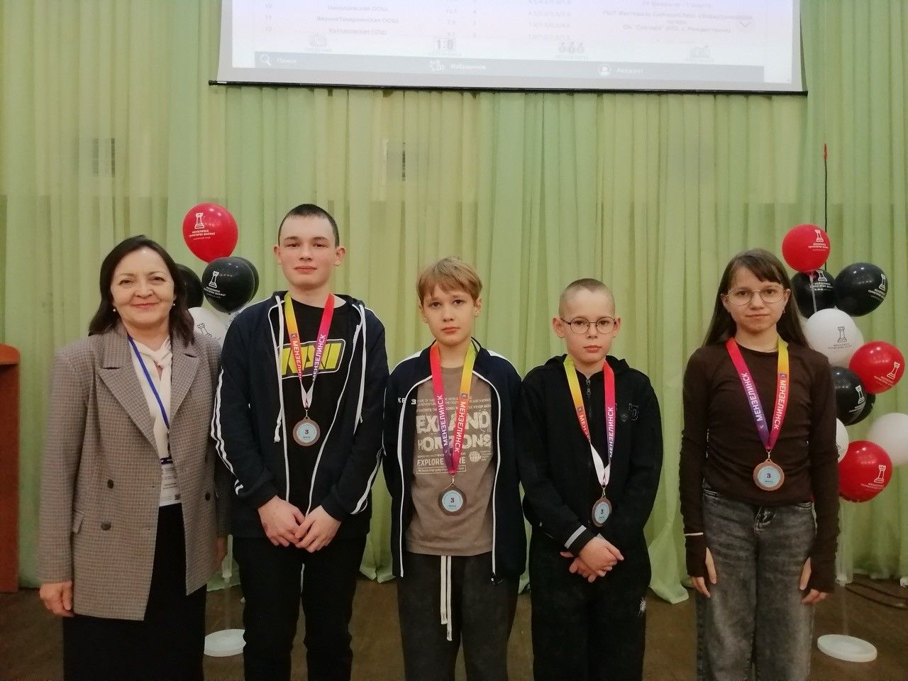 Минзәлә районының 1 нче урта мәктәп һәм гимназия шахматчылары Бөтенроссия ярышларының республика этапларында катнашачак