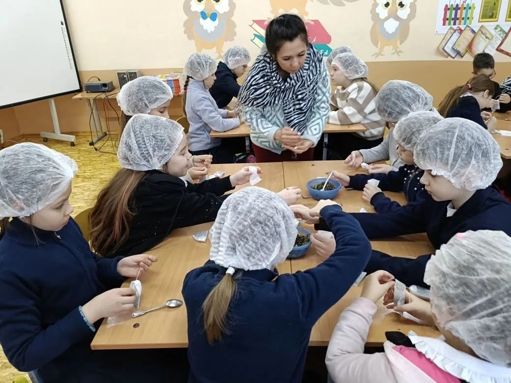 В Кузембетьевской средней школе прошла акция «Чай для Героя»