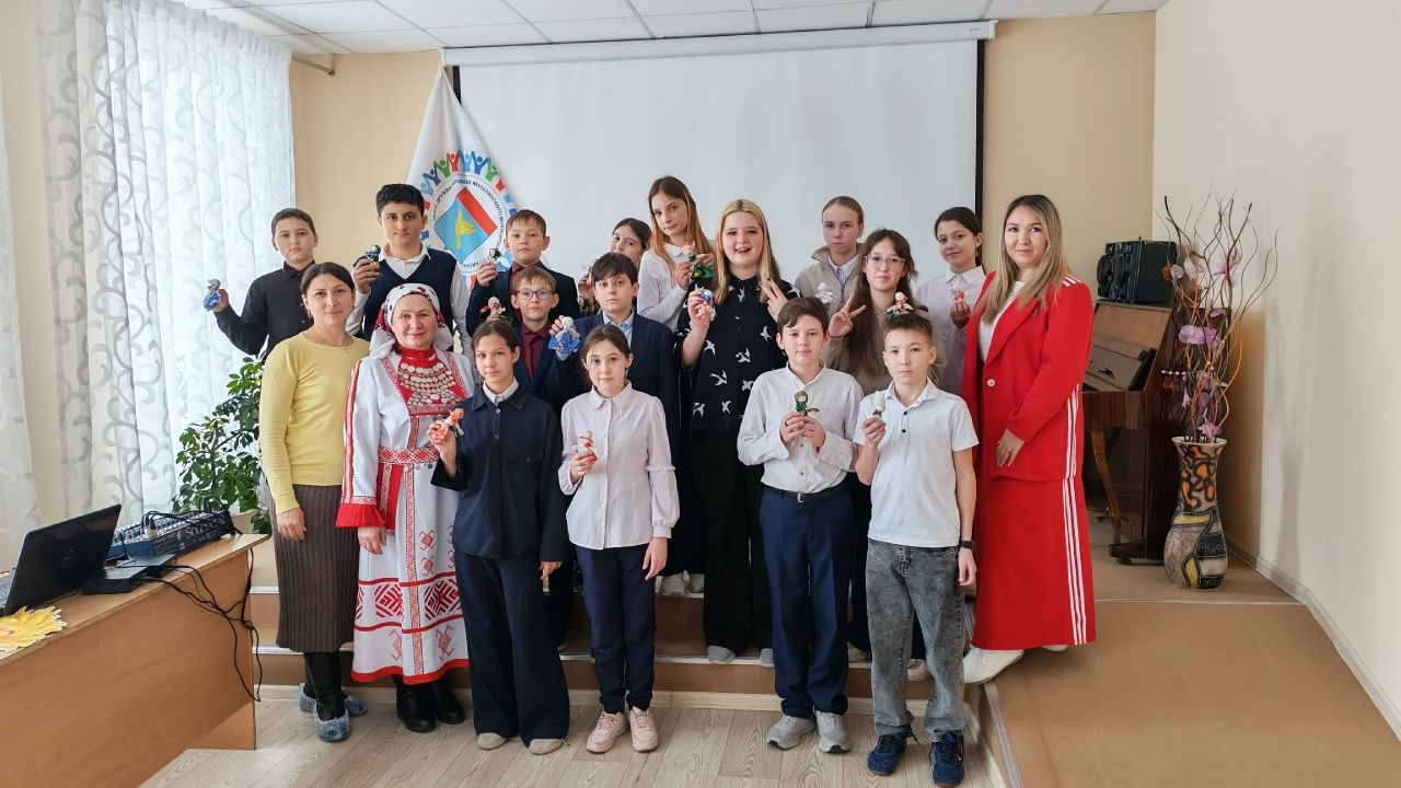В Мензелинске отметили чувашскую Масленицу