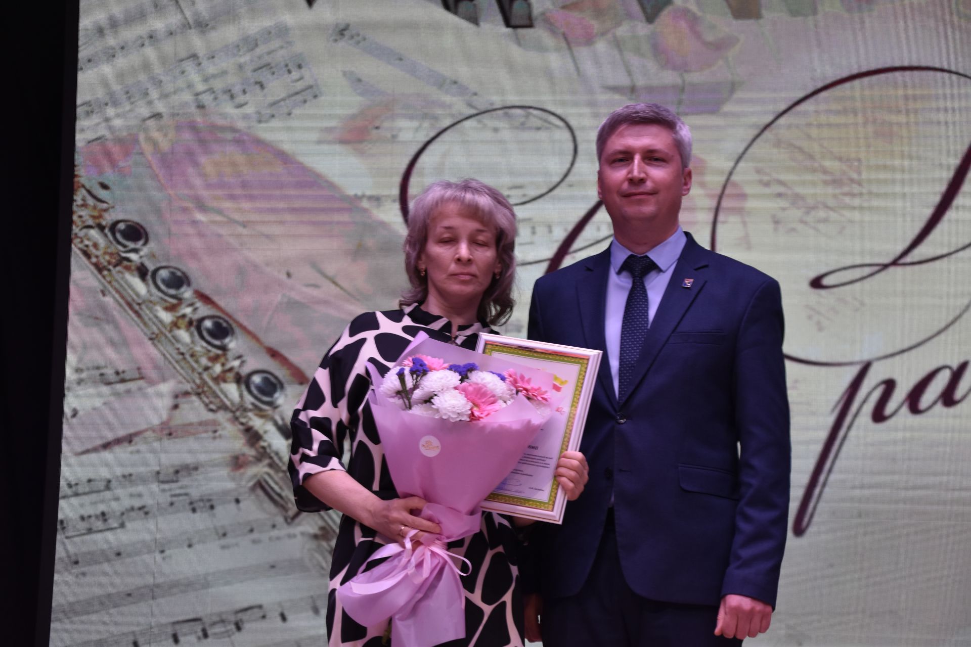 Минзәләдә мәдәният хезмәткәрләре көнен билгеләп үттеләр