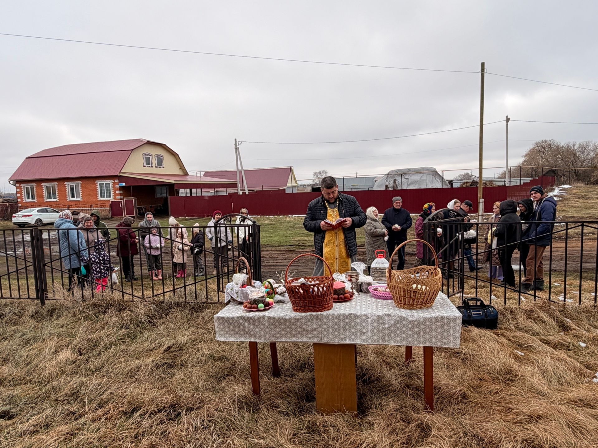 Пасхальные поздравления в сёлах Мензелинского района