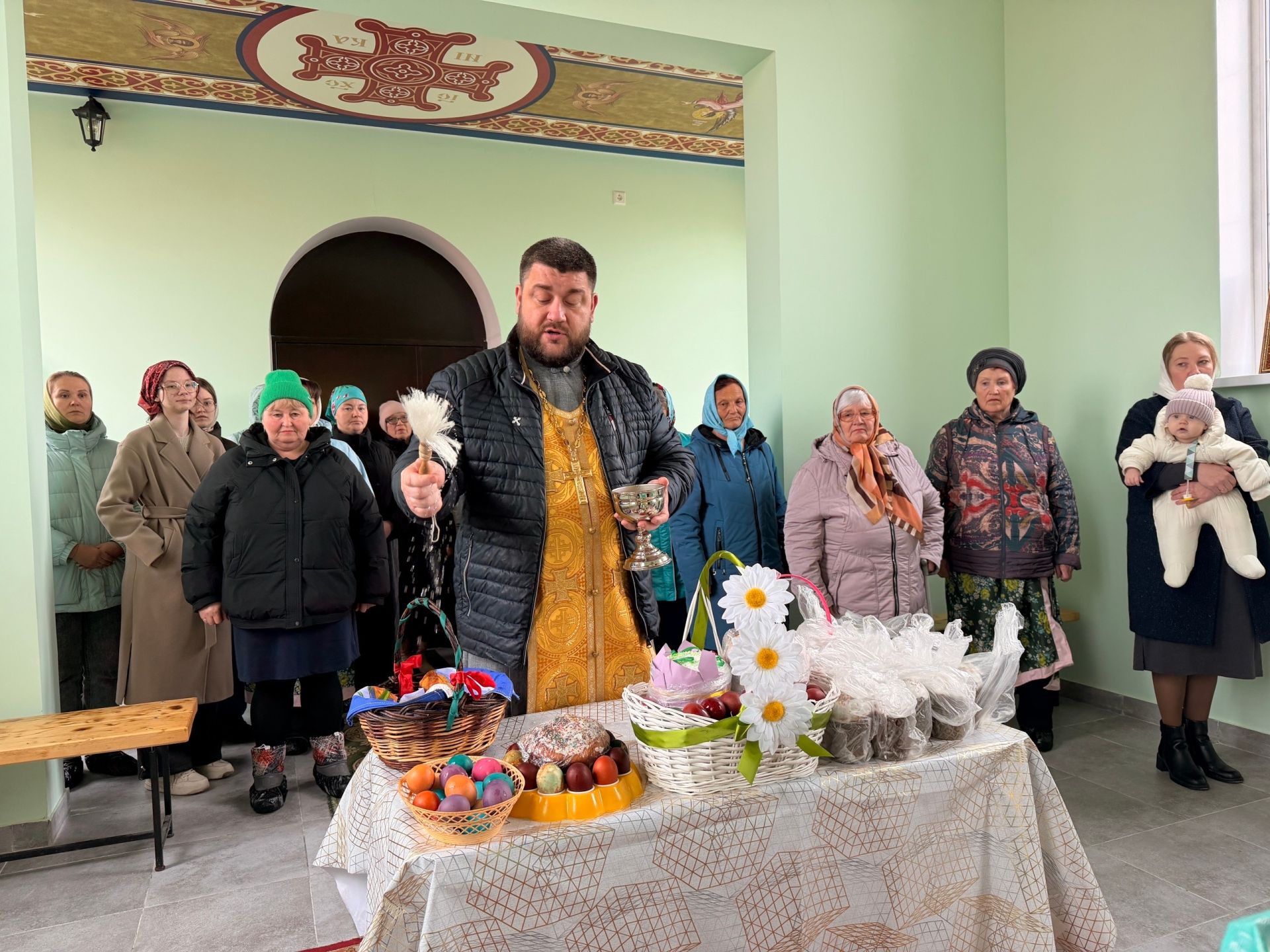 Пасхальные поздравления в сёлах Мензелинского района