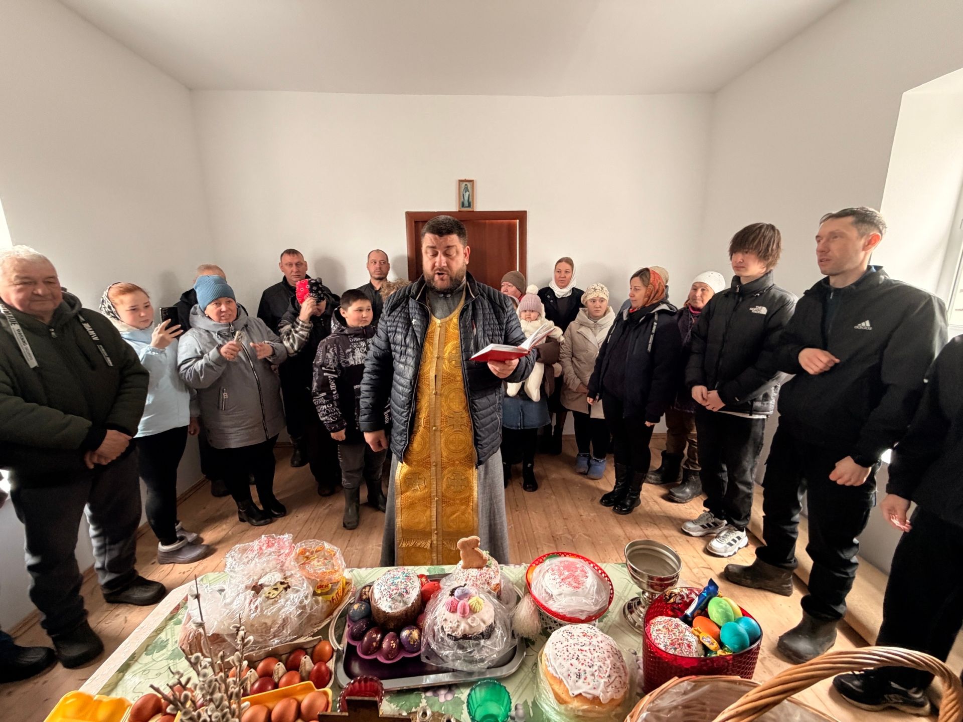 Пасхальные поздравления в сёлах Мензелинского района