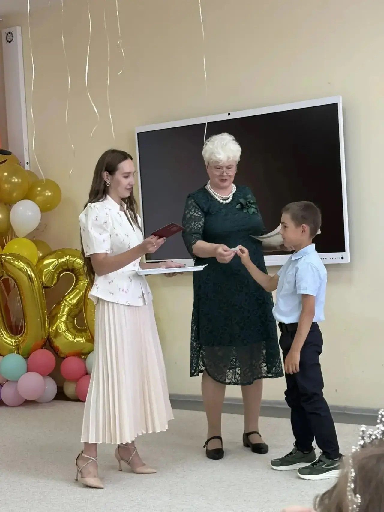Выпускникам детсада «Шатлык» вручили знаки отличия ГТО