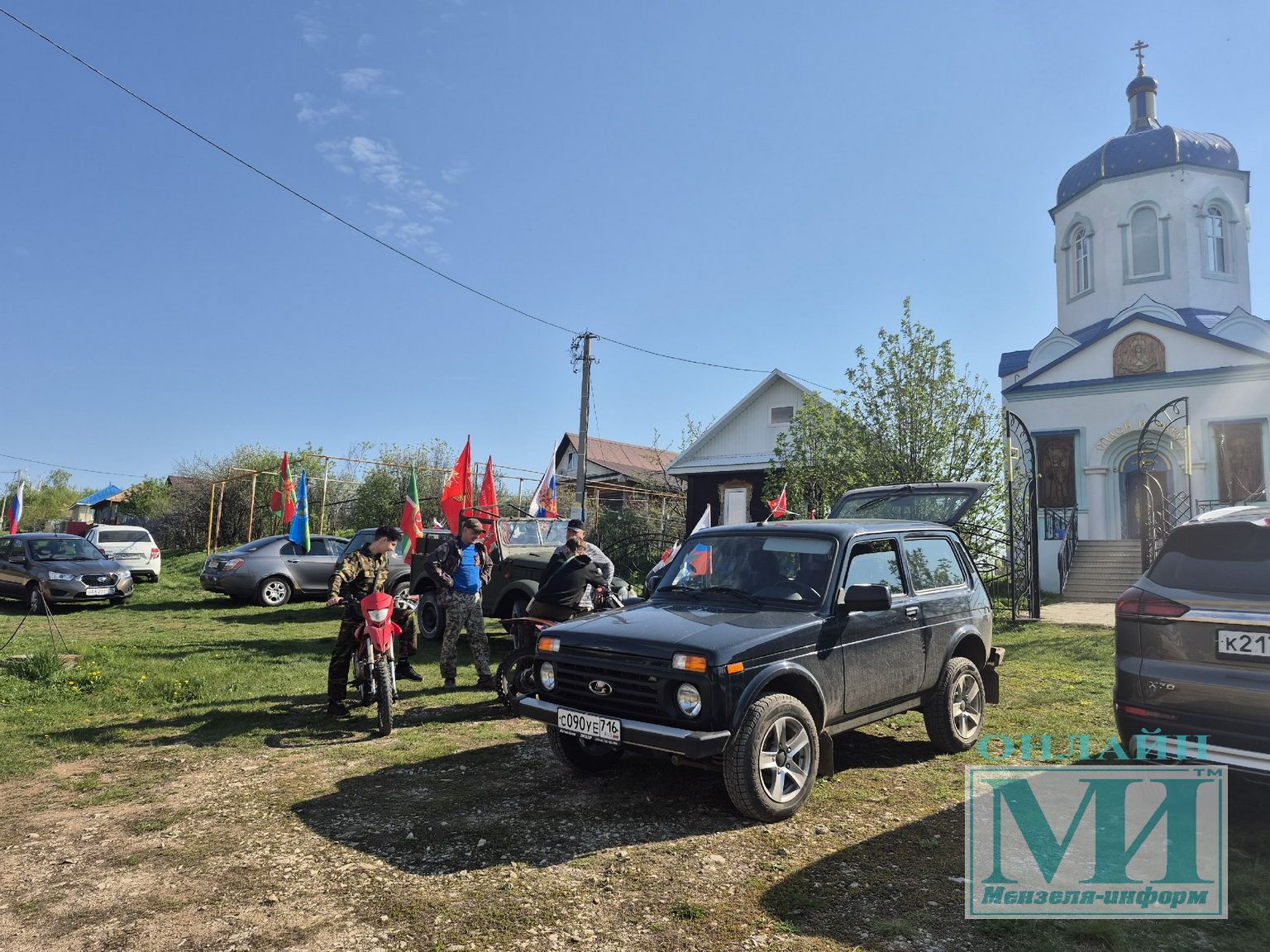 Минзәлә районы Коноваловка авылында автойөреш һәм митинг узды