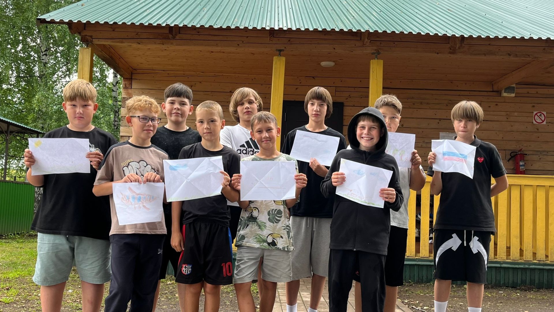 Дети из лагеря «Олимпиец» поддержали участников СВО