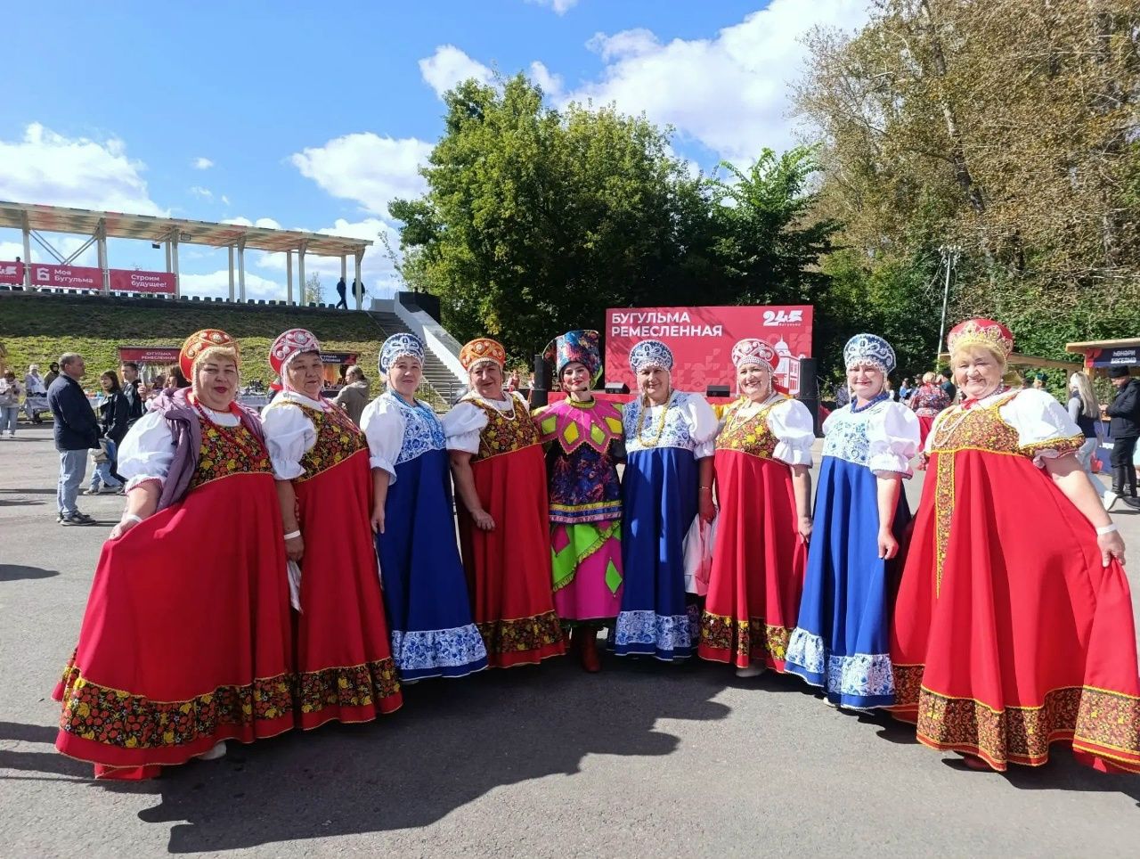 Ансамбли Мензелинского района приняли участие на фестивале в Бугульме