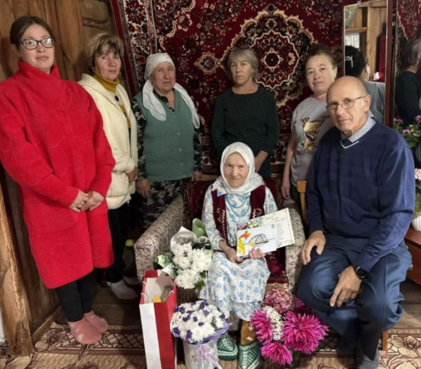 94-летие отмечает труженица тыла из Мензелинского района Агзиба Гумарова