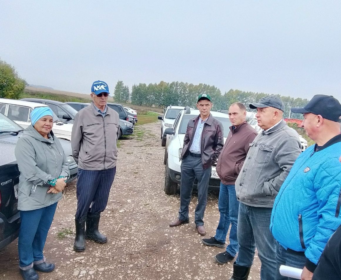 Айдар Салахов совершил очередной объезд хозяйств и поселений Мензелинского района