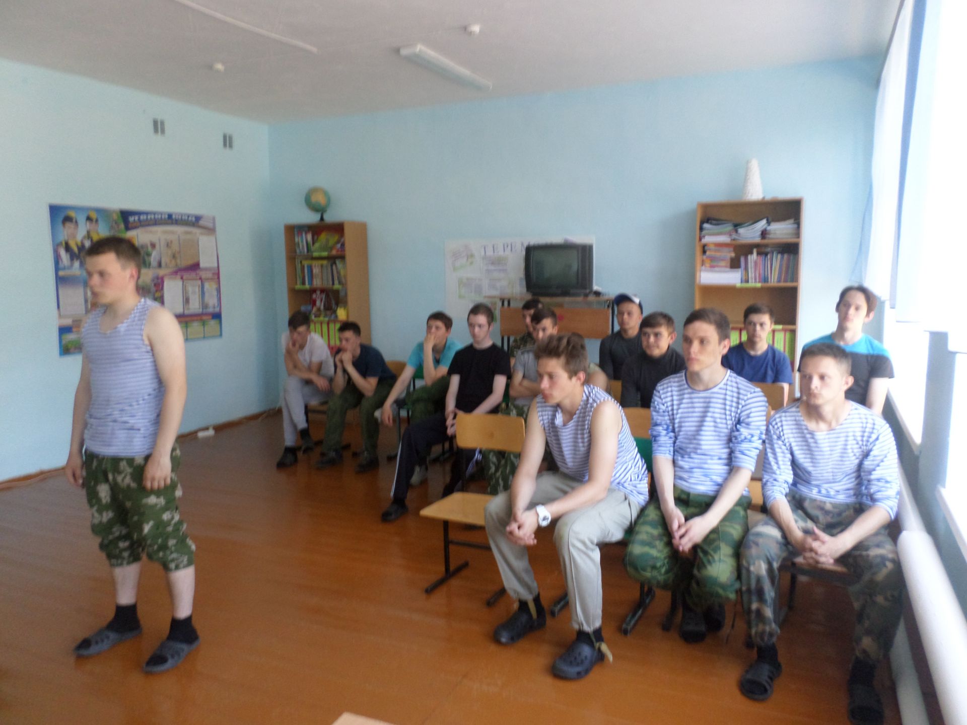 Учебные военно-полевые сборы десятиклассников Мензелинского района в селе Аю