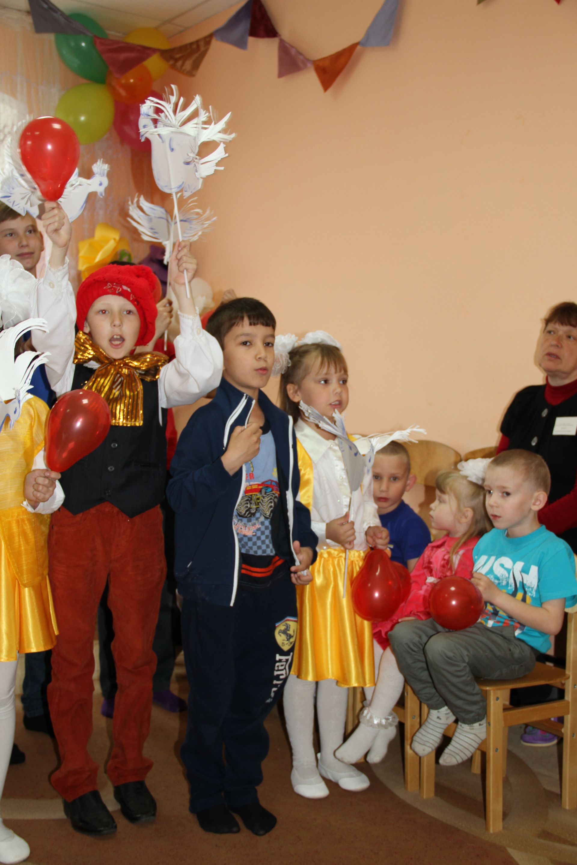 Сказочное представление для воспитанников "Тургай" в Международный день защиты детей