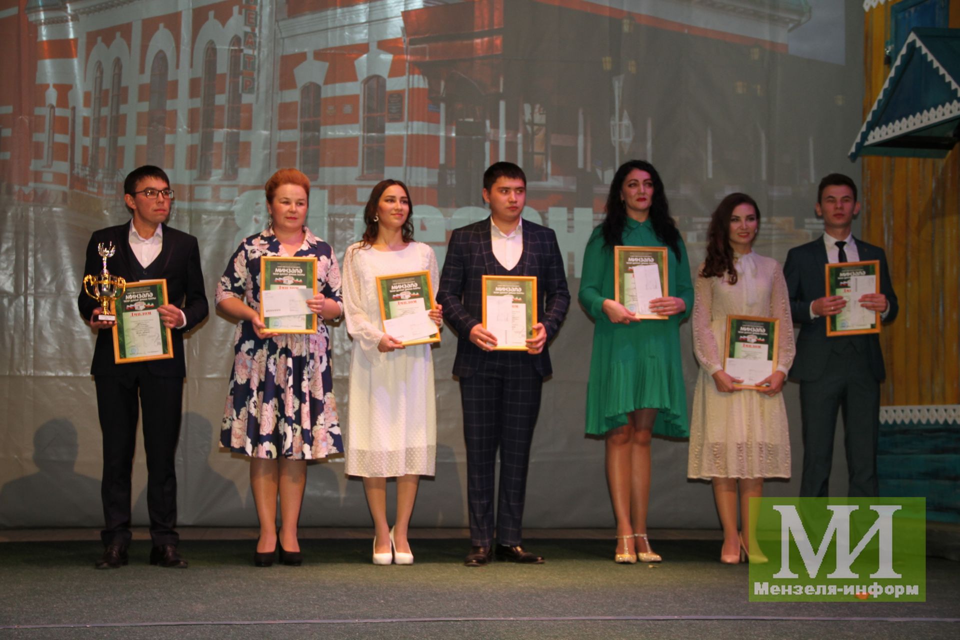 Открытие 84 сезона Мензелинского государственного татарского драматического театра