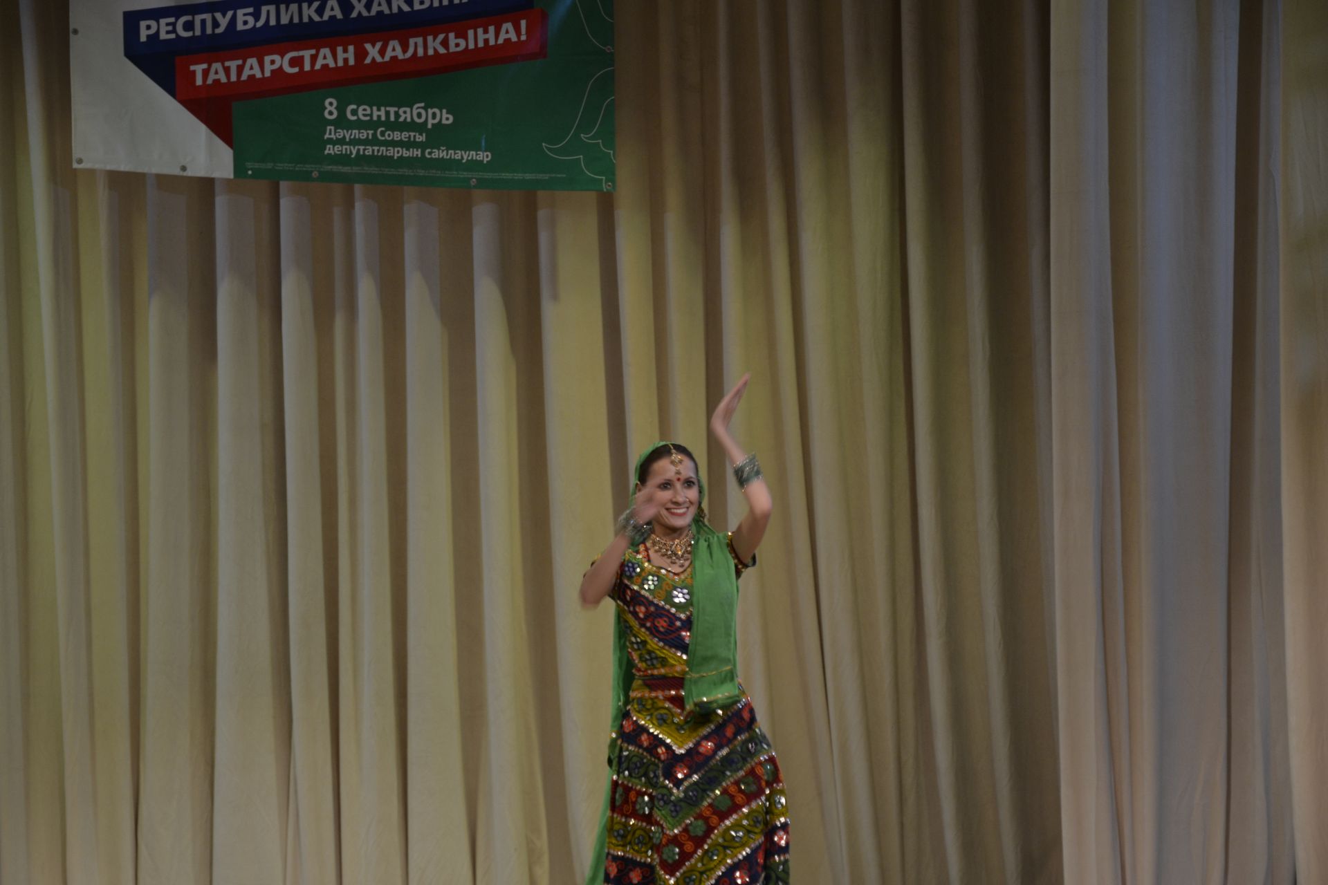 Концерт Дома дружбы Ассамблеи народов Татарстана в Мензелинске